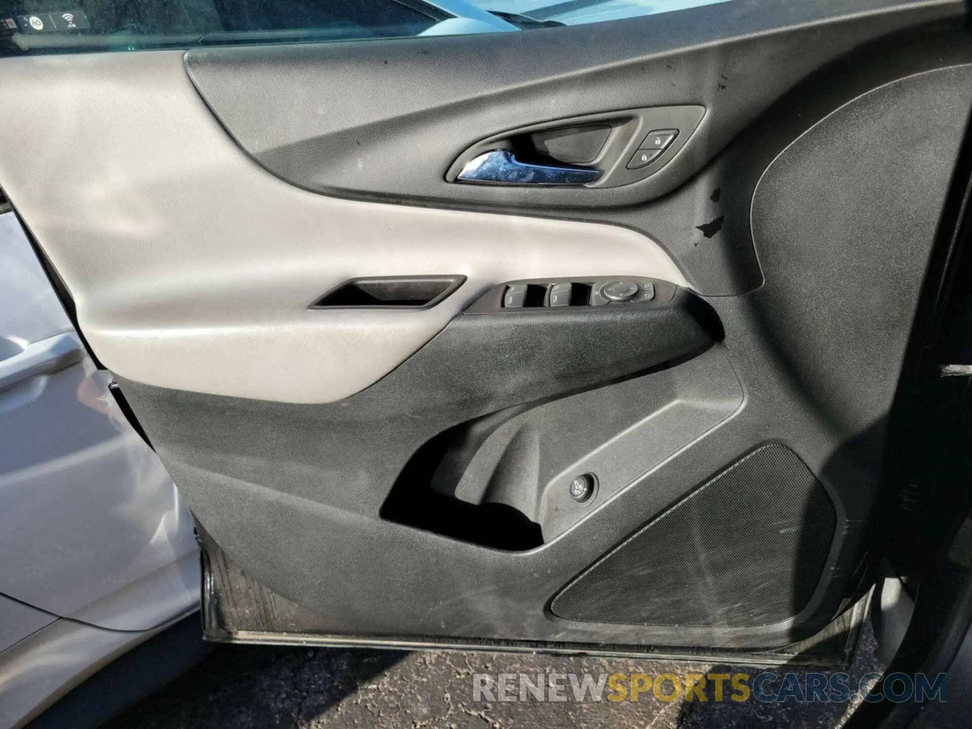 33 fotografías del automóvil dañado 3GNAXJEG3PL118057 CHEVROLET EQUINOX 2023