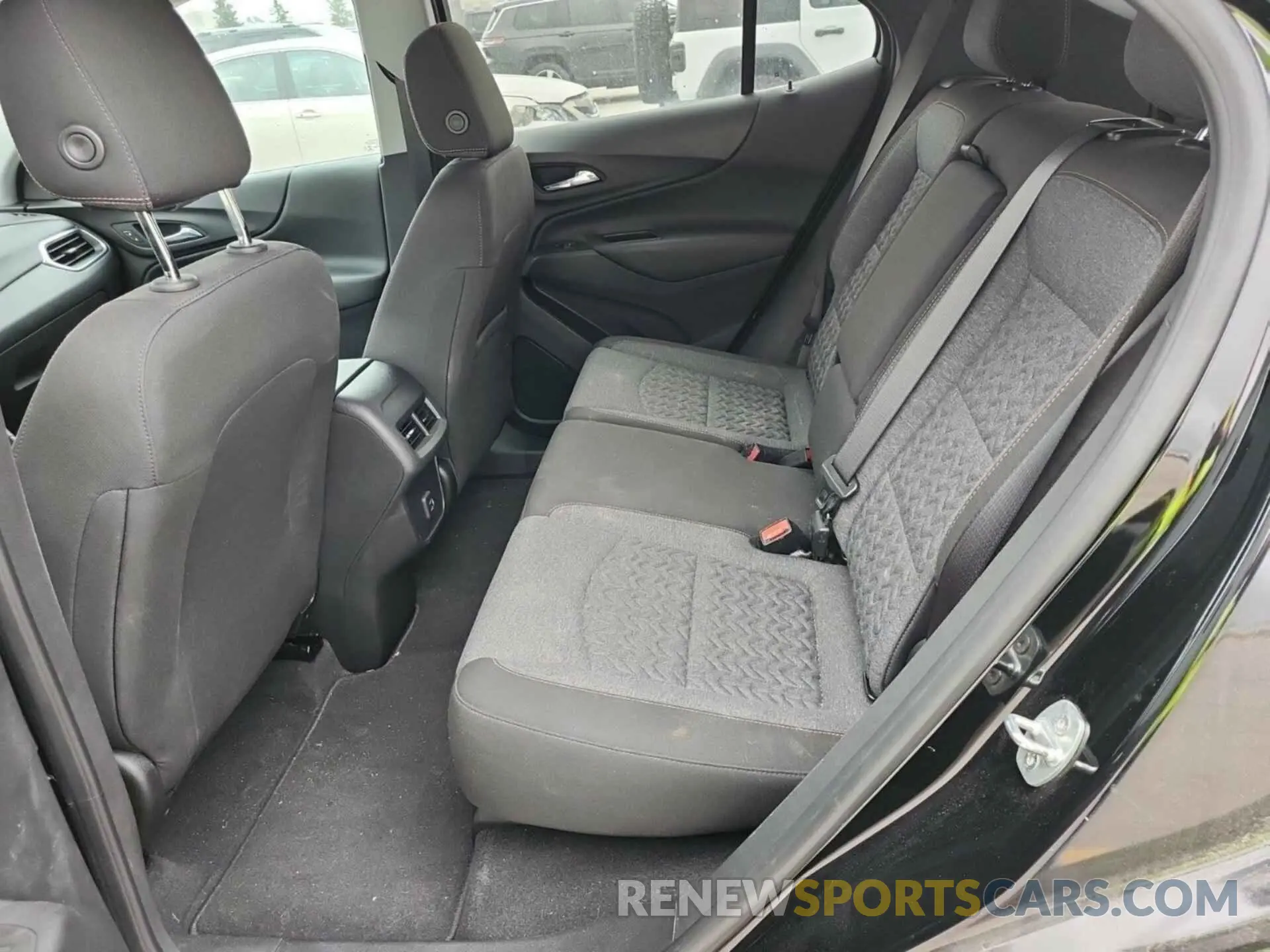 3 fotografías del automóvil dañado 3GNAXJEG5PL117833 CHEVROLET EQUINOX 2023