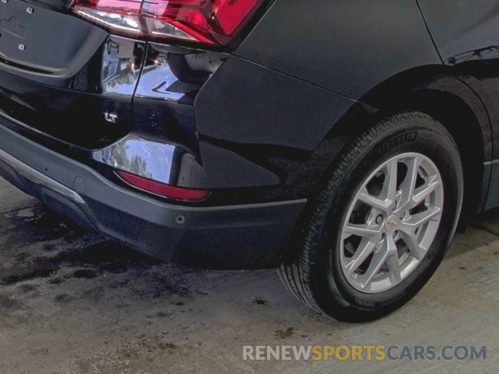 17 fotografías del automóvil dañado 3GNAXJEG6PL117744 CHEVROLET EQUINOX 2023