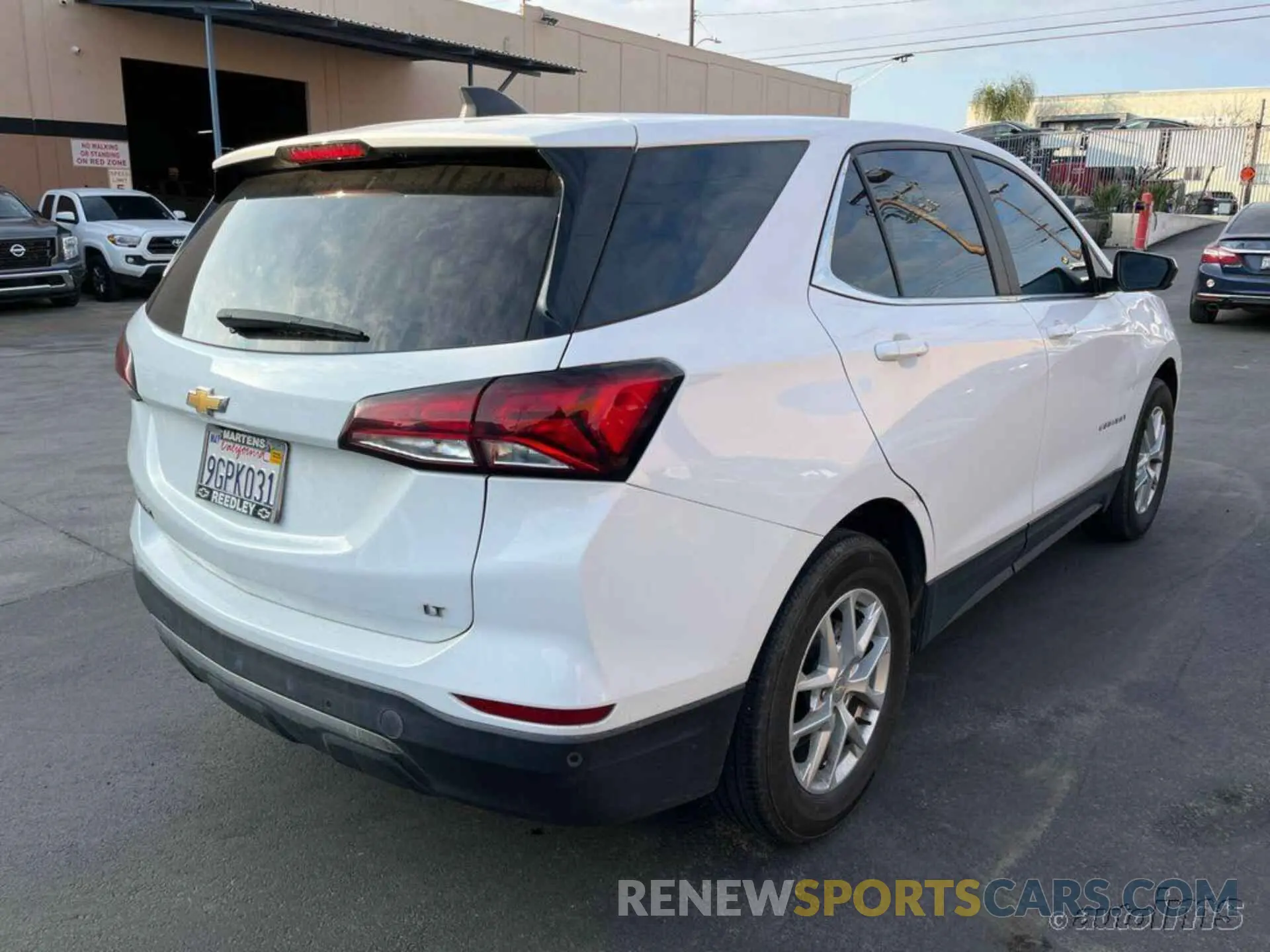 12 fotografías del automóvil dañado 3GNAXJEG6PL237530 CHEVROLET EQUINOX 2023