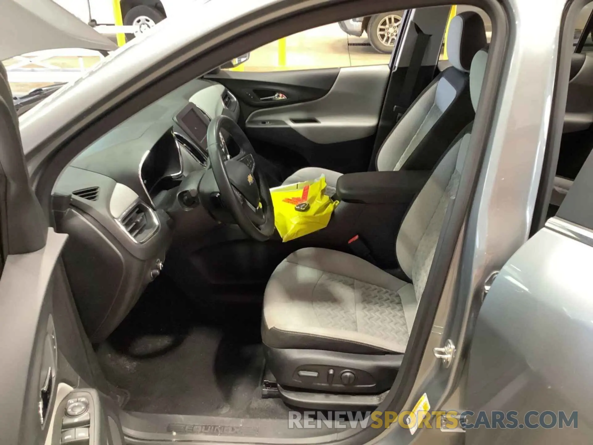 25 fotografías del automóvil dañado 3GNAXJEG6PS209071 CHEVROLET EQUINOX 2023
