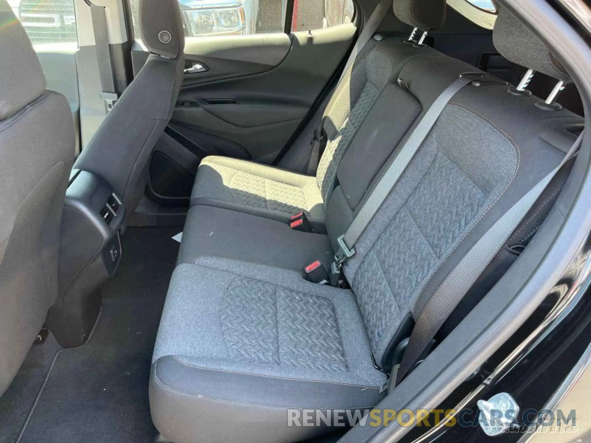 8 fotografías del automóvil dañado 3GNAXJEG7PL113637 CHEVROLET EQUINOX 2023