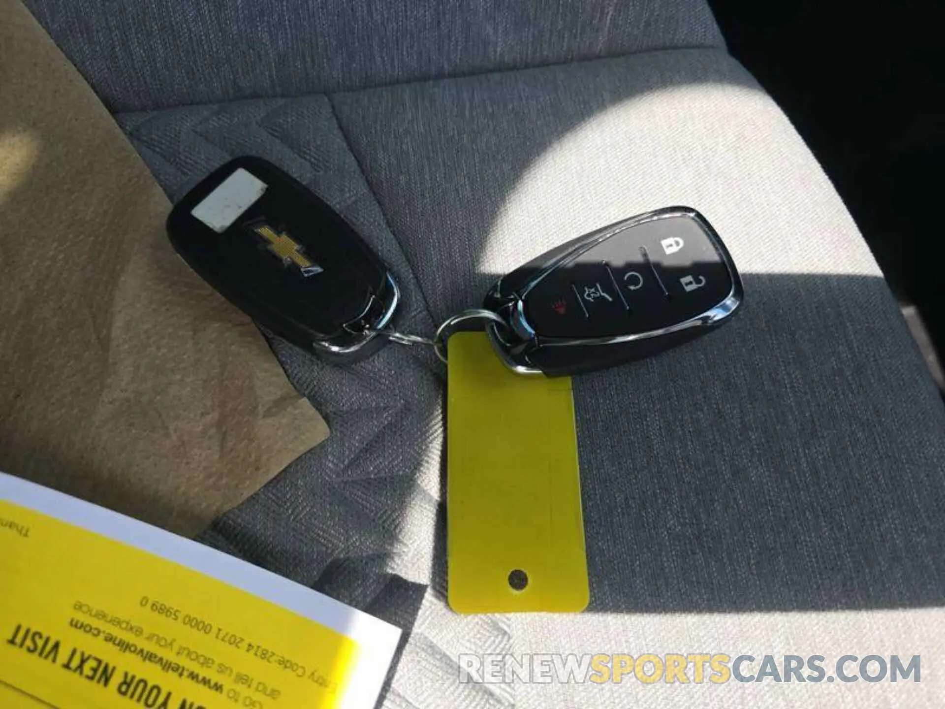 3 fotografías del automóvil dañado 3GNAXJEGXPL106570 CHEVROLET EQUINOX 2023