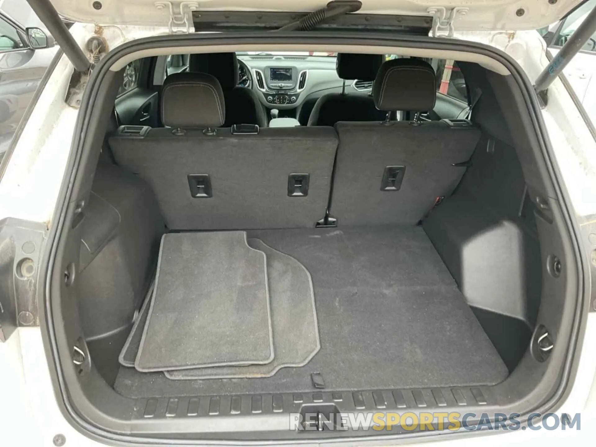 20 fotografías del automóvil dañado 3GNAXJEGXPL127774 CHEVROLET EQUINOX 2023