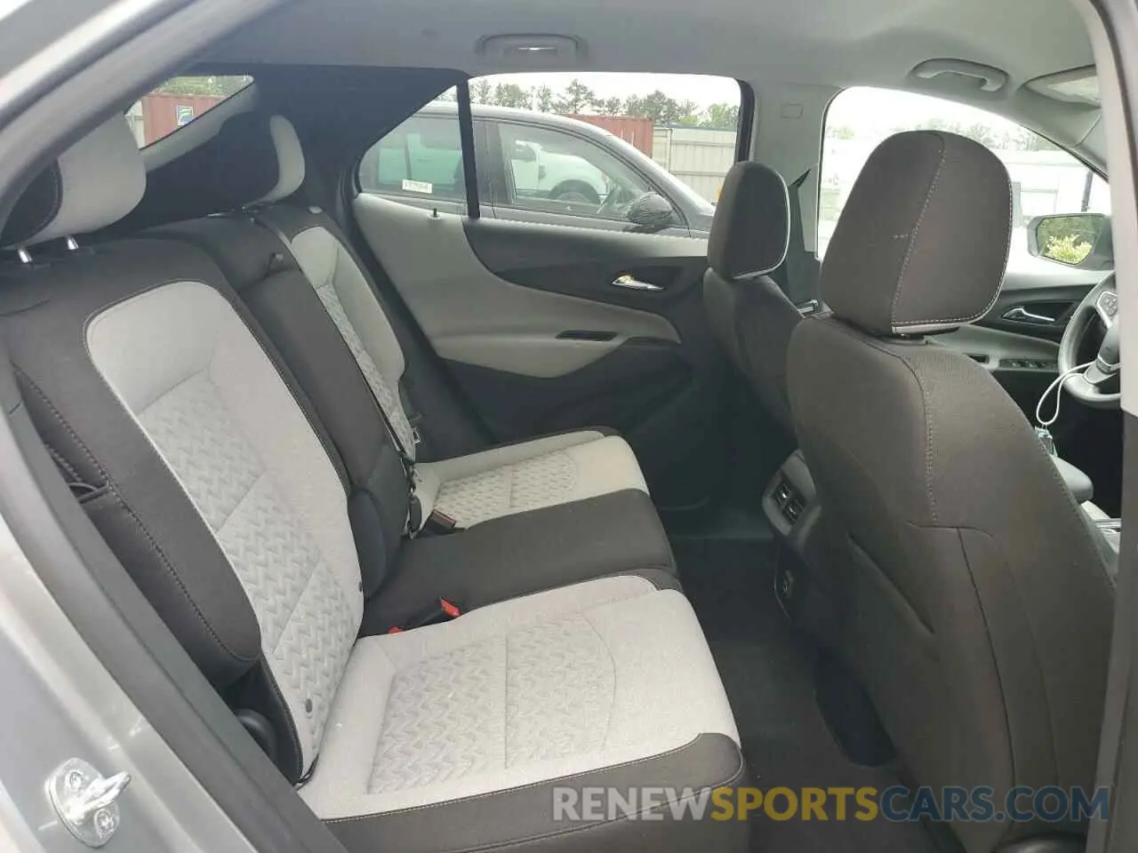 11 fotografías del automóvil dañado 3GNAXKEG0PL248528 CHEVROLET EQUINOX 2023