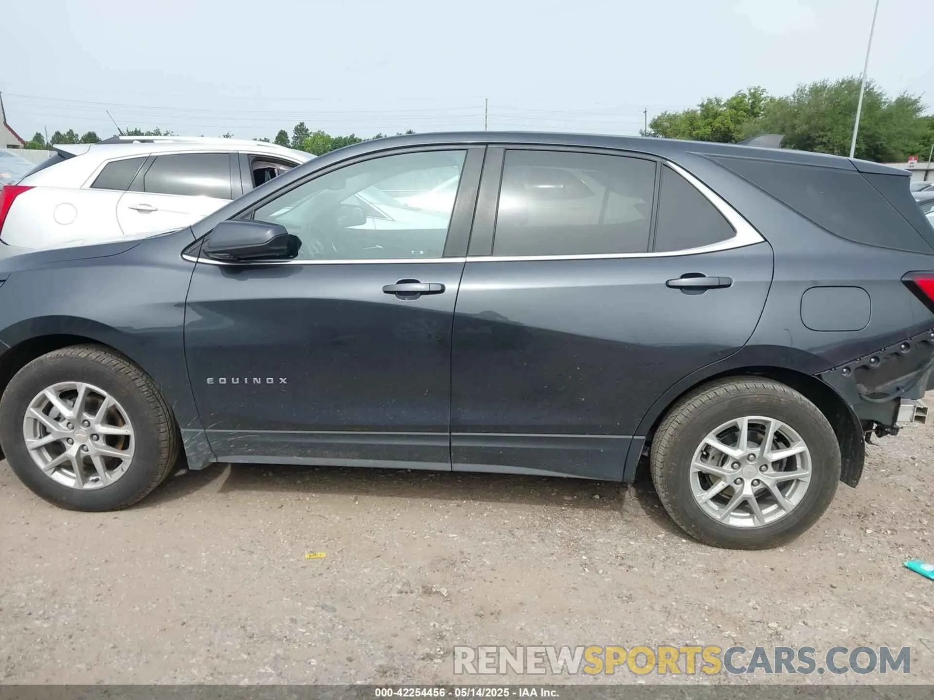 15 fotografías del automóvil dañado 3GNAXKEG0PS167129 CHEVROLET EQUINOX 2023