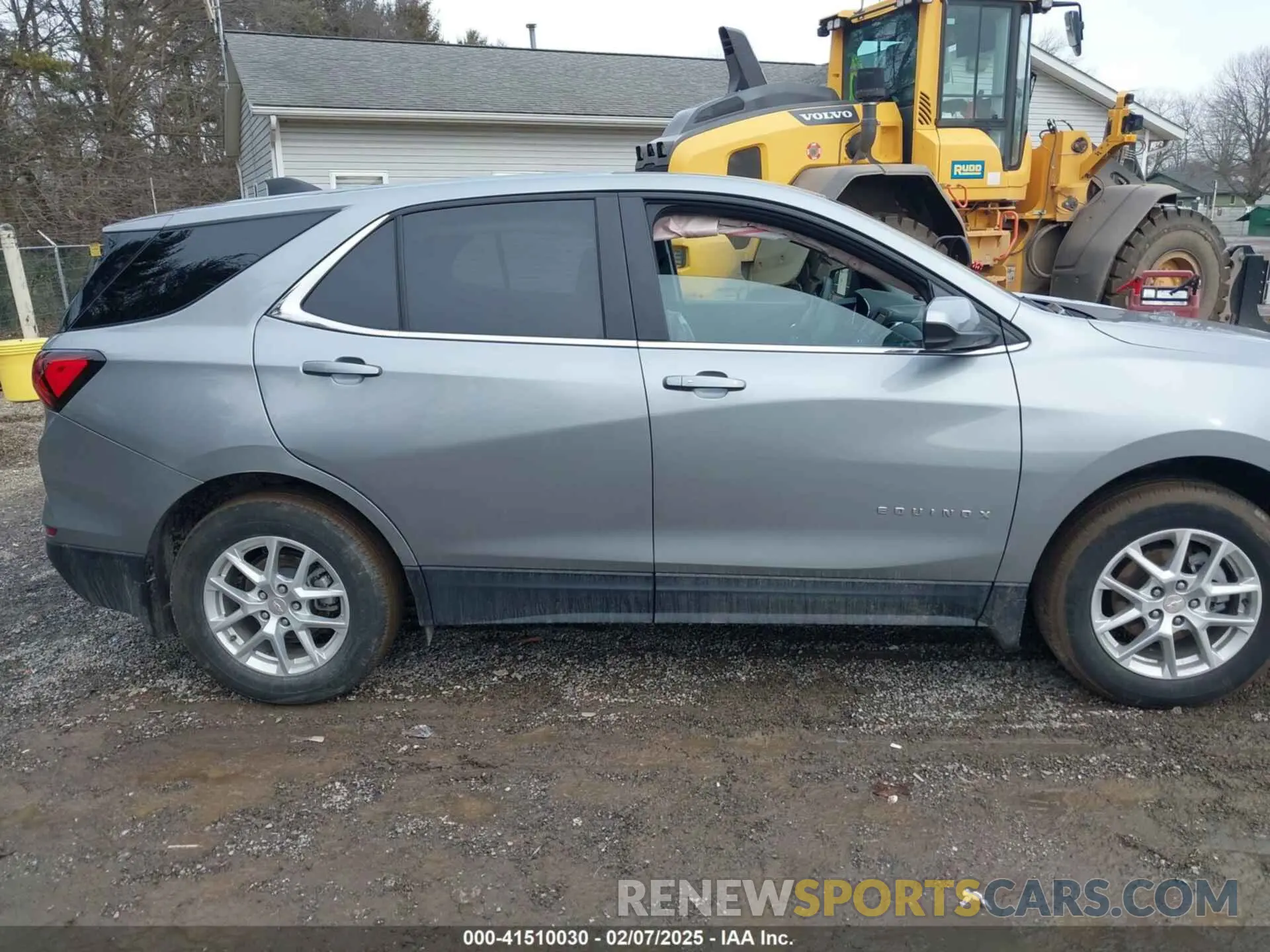 14 fotografías del automóvil dañado 3GNAXKEG1PS146032 CHEVROLET EQUINOX 2023