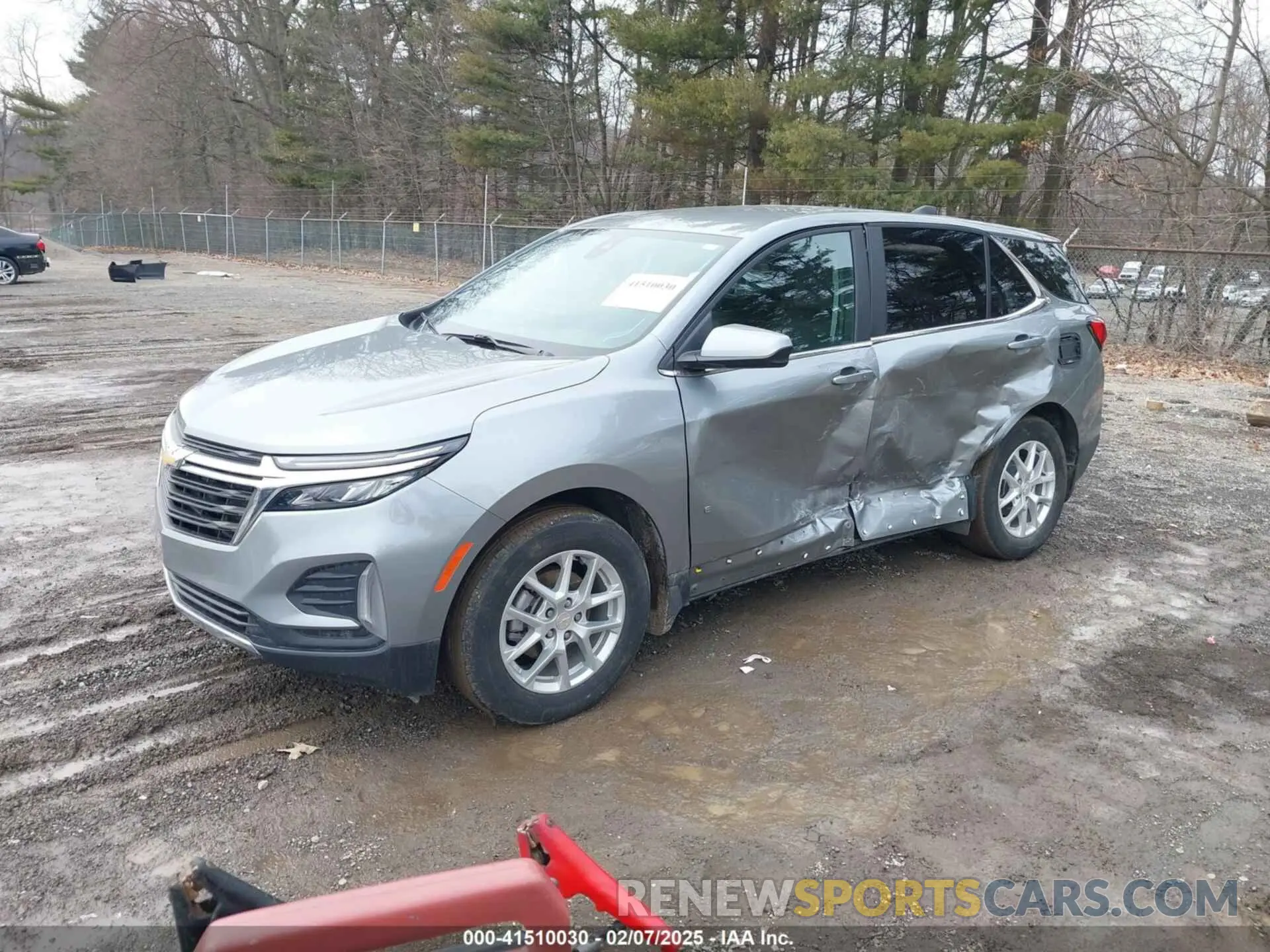 2 fotografías del automóvil dañado 3GNAXKEG1PS146032 CHEVROLET EQUINOX 2023