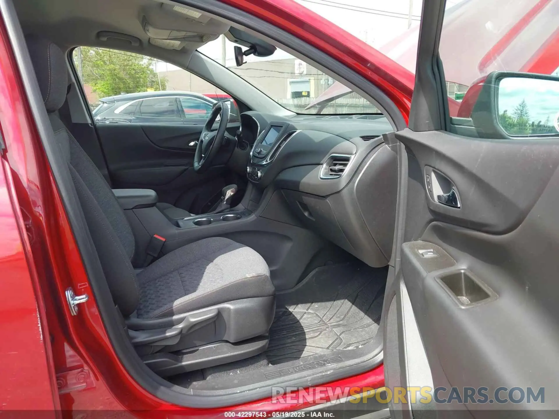 5 fotografías del automóvil dañado 3GNAXKEG1PS197840 CHEVROLET EQUINOX 2023