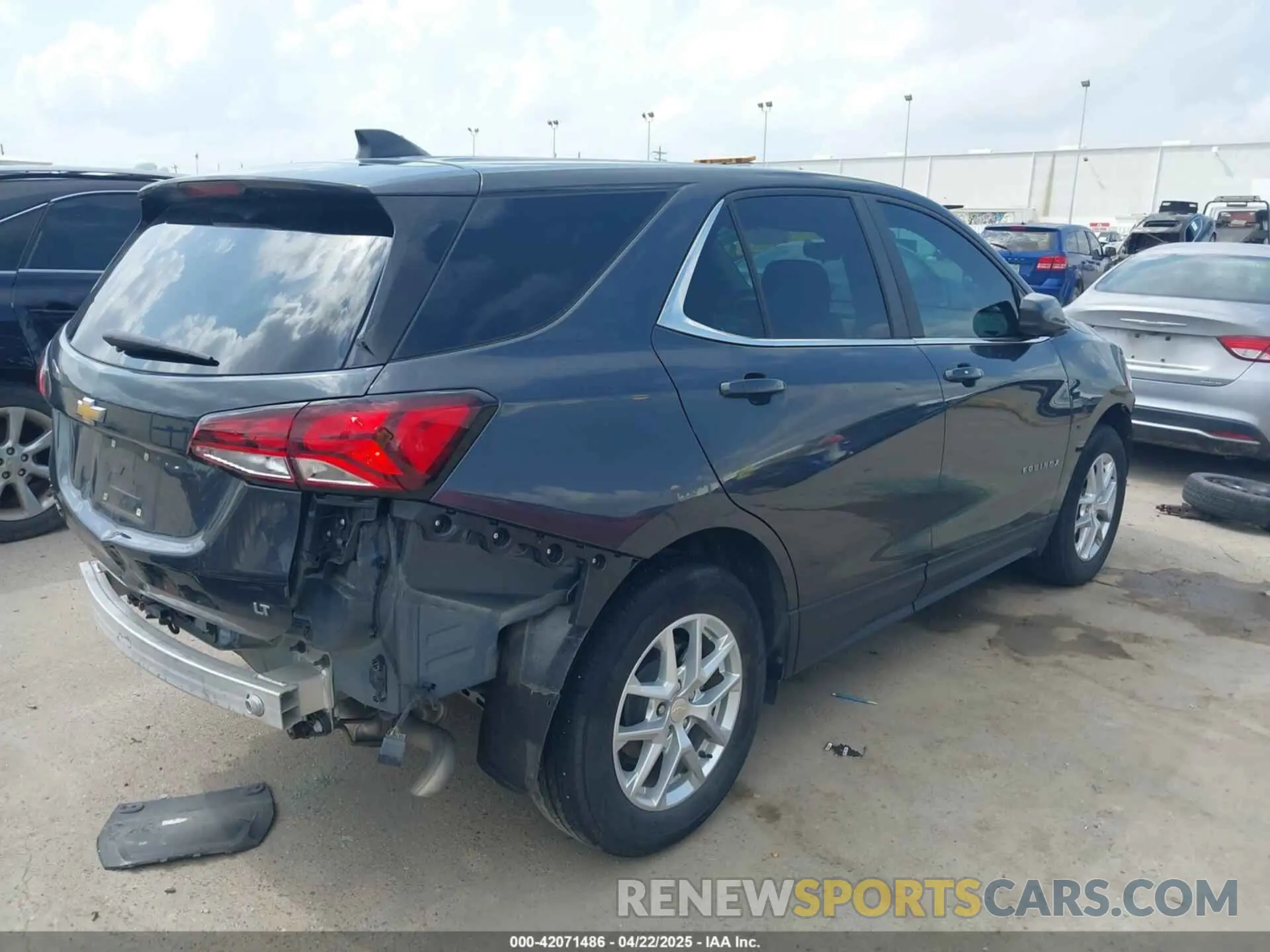 4 fotografías del automóvil dañado 3GNAXKEG2PS174289 CHEVROLET EQUINOX 2023