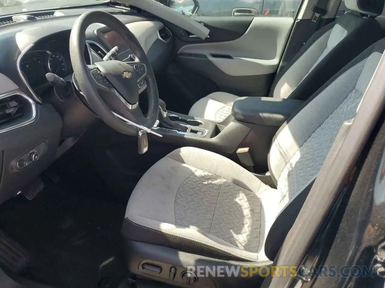 7 fotografías del automóvil dañado 3GNAXKEG3PL266411 CHEVROLET EQUINOX 2023