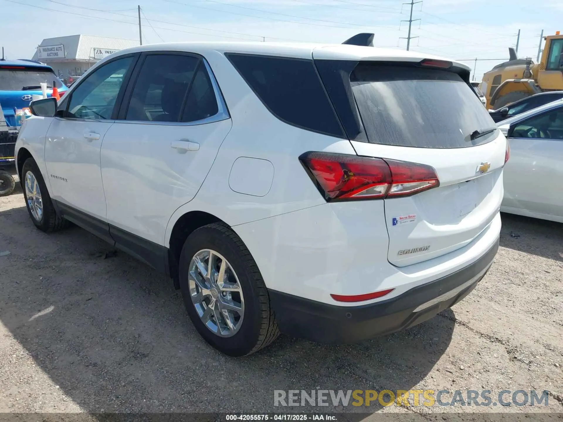 3 fotografías del automóvil dañado 3GNAXKEG3PS124856 CHEVROLET EQUINOX 2023