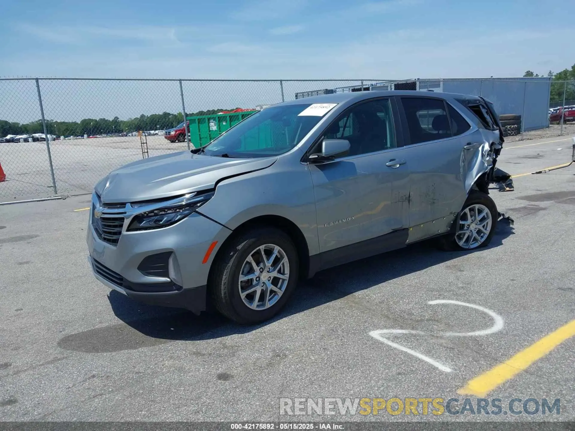 2 fotografías del automóvil dañado 3GNAXKEG4PS188923 CHEVROLET EQUINOX 2023