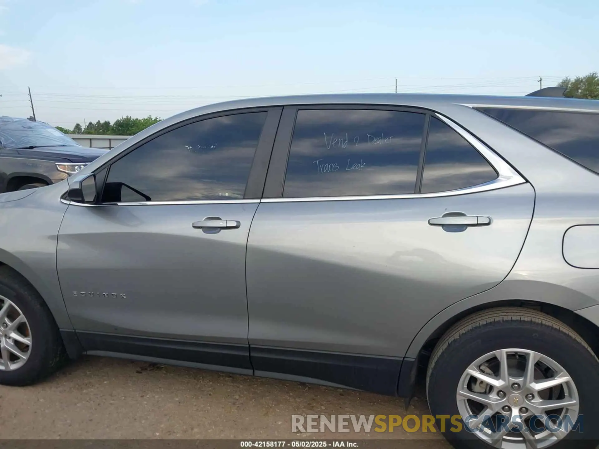 14 fotografías del automóvil dañado 3GNAXKEG7PS213930 CHEVROLET EQUINOX 2023