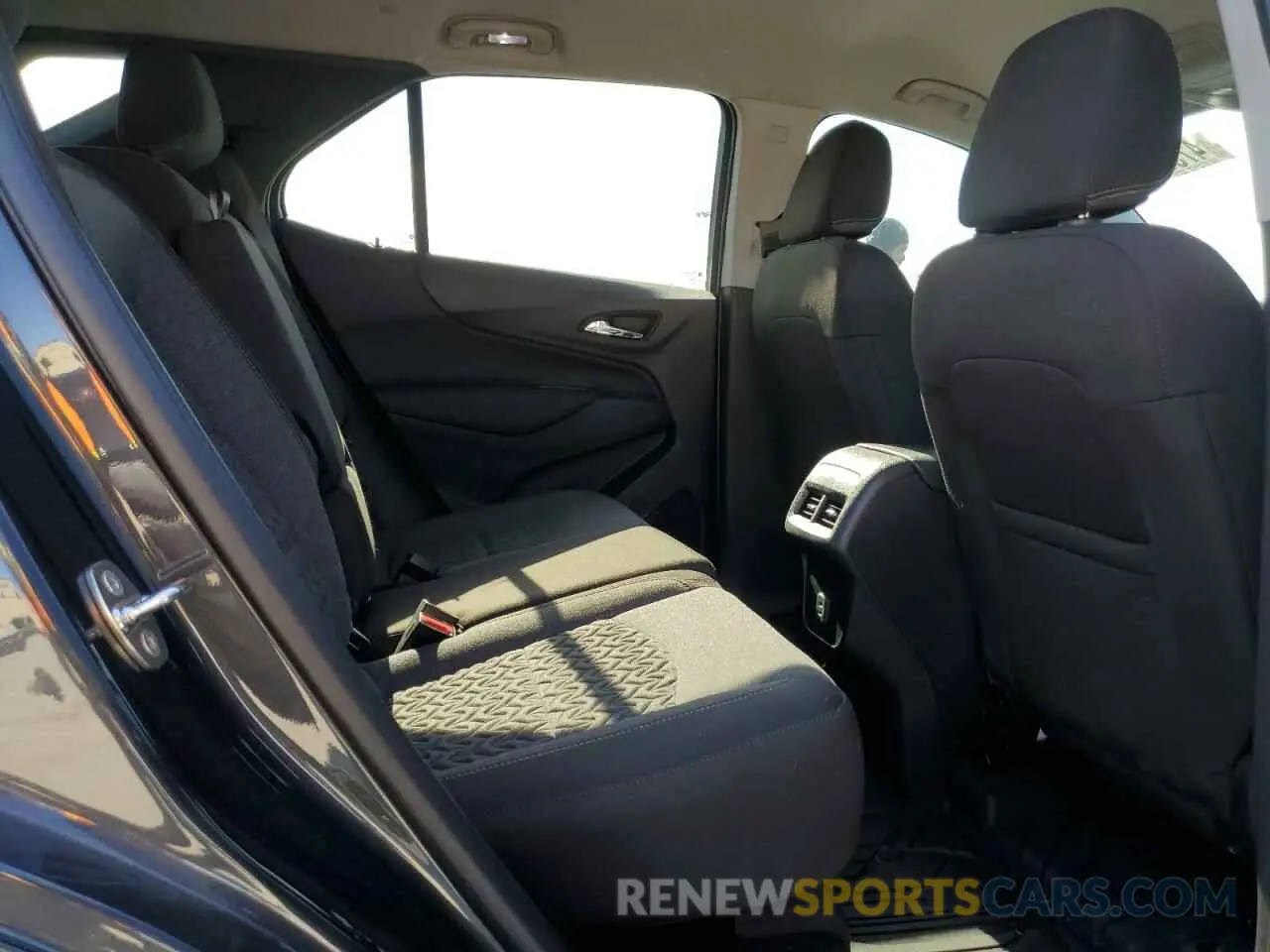 11 fotografías del automóvil dañado 3GNAXKEG8PS119927 CHEVROLET EQUINOX 2023