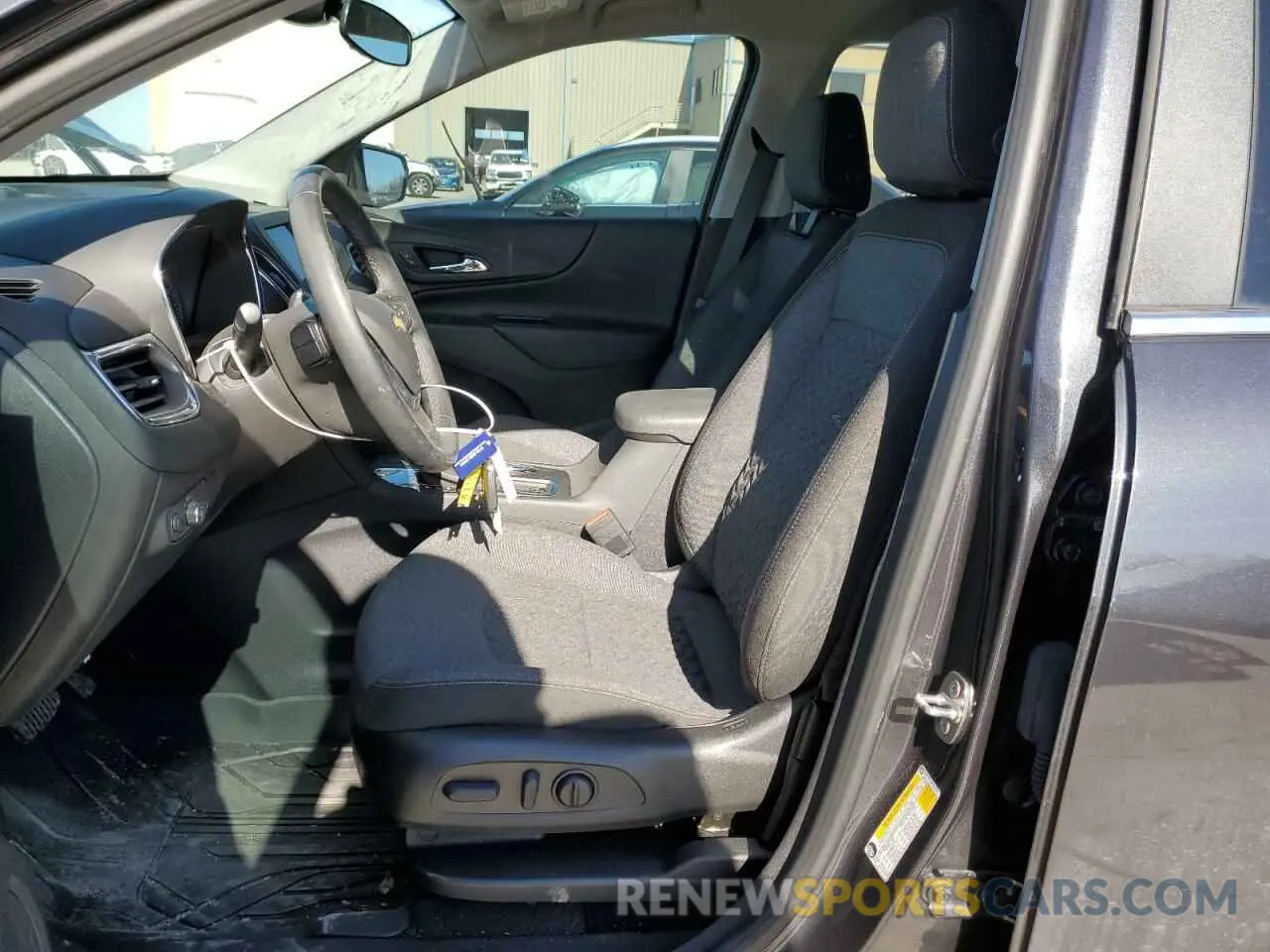 7 fotografías del automóvil dañado 3GNAXKEG8PS119927 CHEVROLET EQUINOX 2023