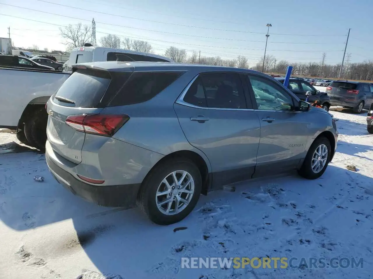 3 fotografías del automóvil dañado 3GNAXKEG8PS123623 CHEVROLET EQUINOX 2023