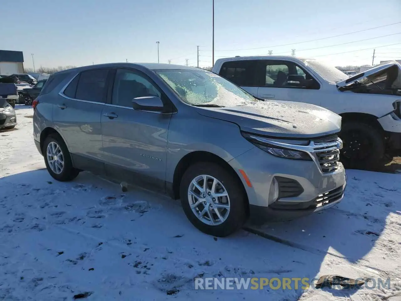4 fotografías del automóvil dañado 3GNAXKEG8PS123623 CHEVROLET EQUINOX 2023