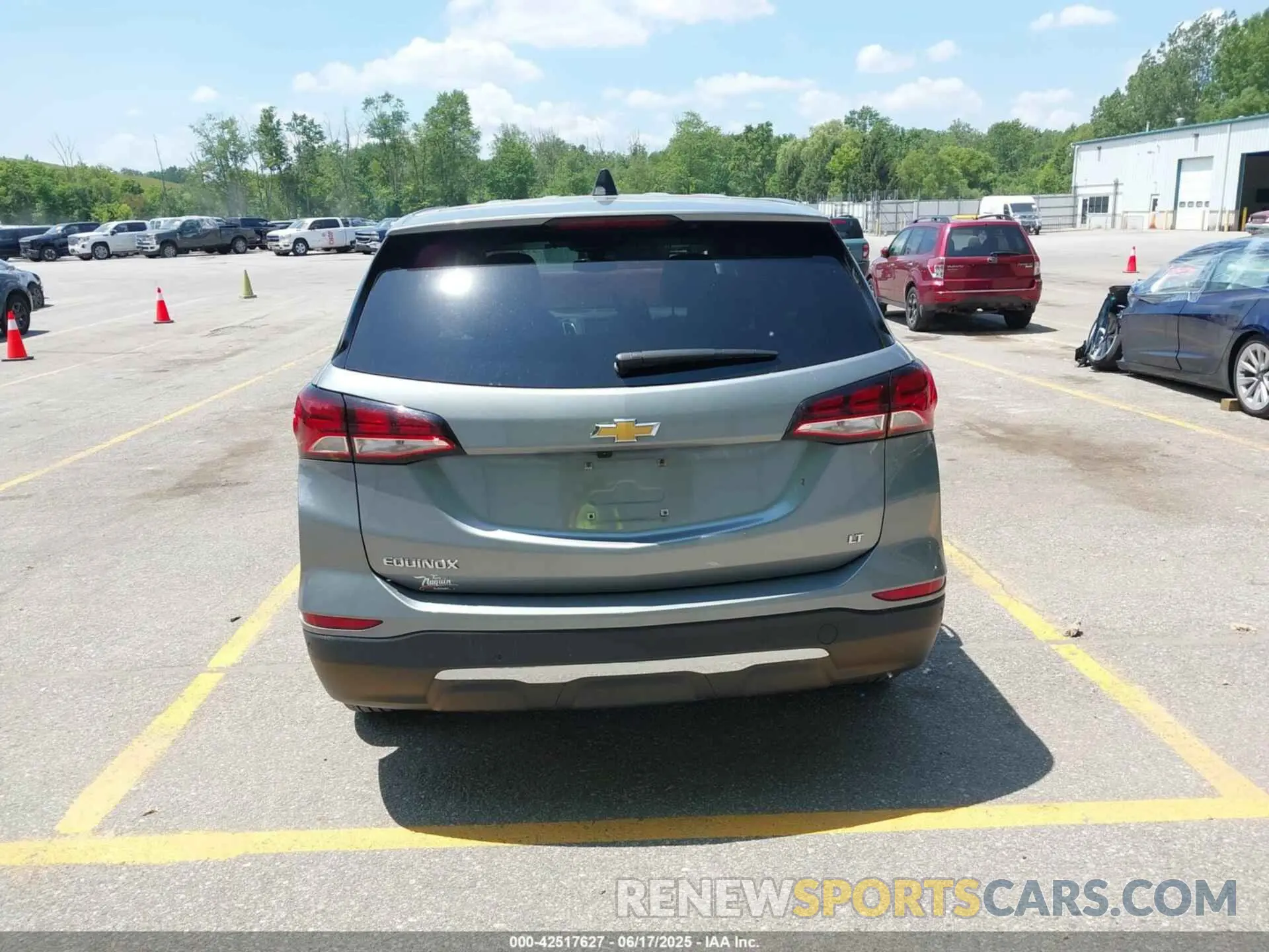 16 fotografías del automóvil dañado 3GNAXKEG9PS134033 CHEVROLET EQUINOX 2023