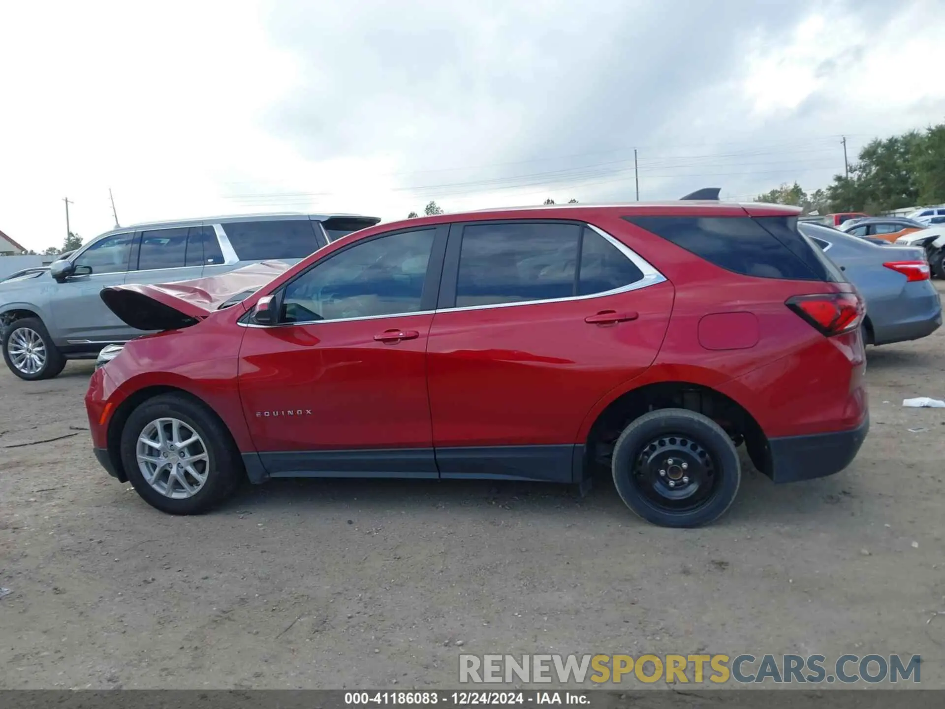 14 fotografías del automóvil dañado 3GNAXKEGXPS135367 CHEVROLET EQUINOX 2023
