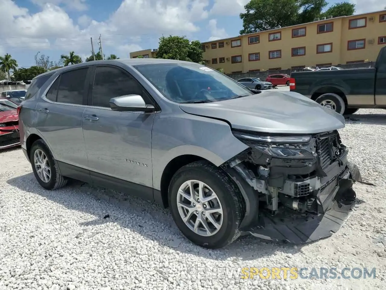 4 fotografías del automóvil dañado 3GNAXKEGXPS158258 CHEVROLET EQUINOX 2023