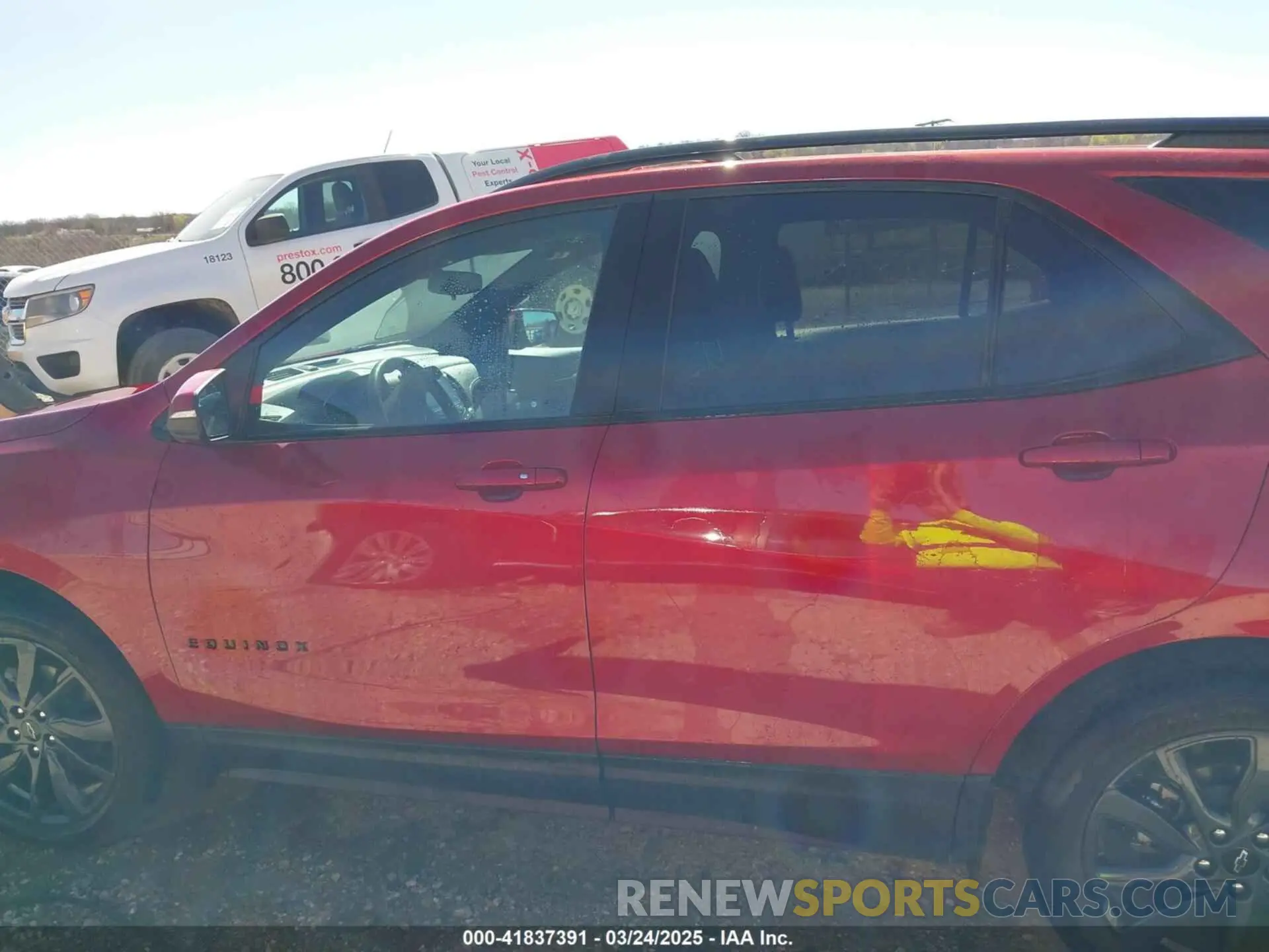 15 fotografías del automóvil dañado 3GNAXMEG1PL137627 CHEVROLET EQUINOX 2023