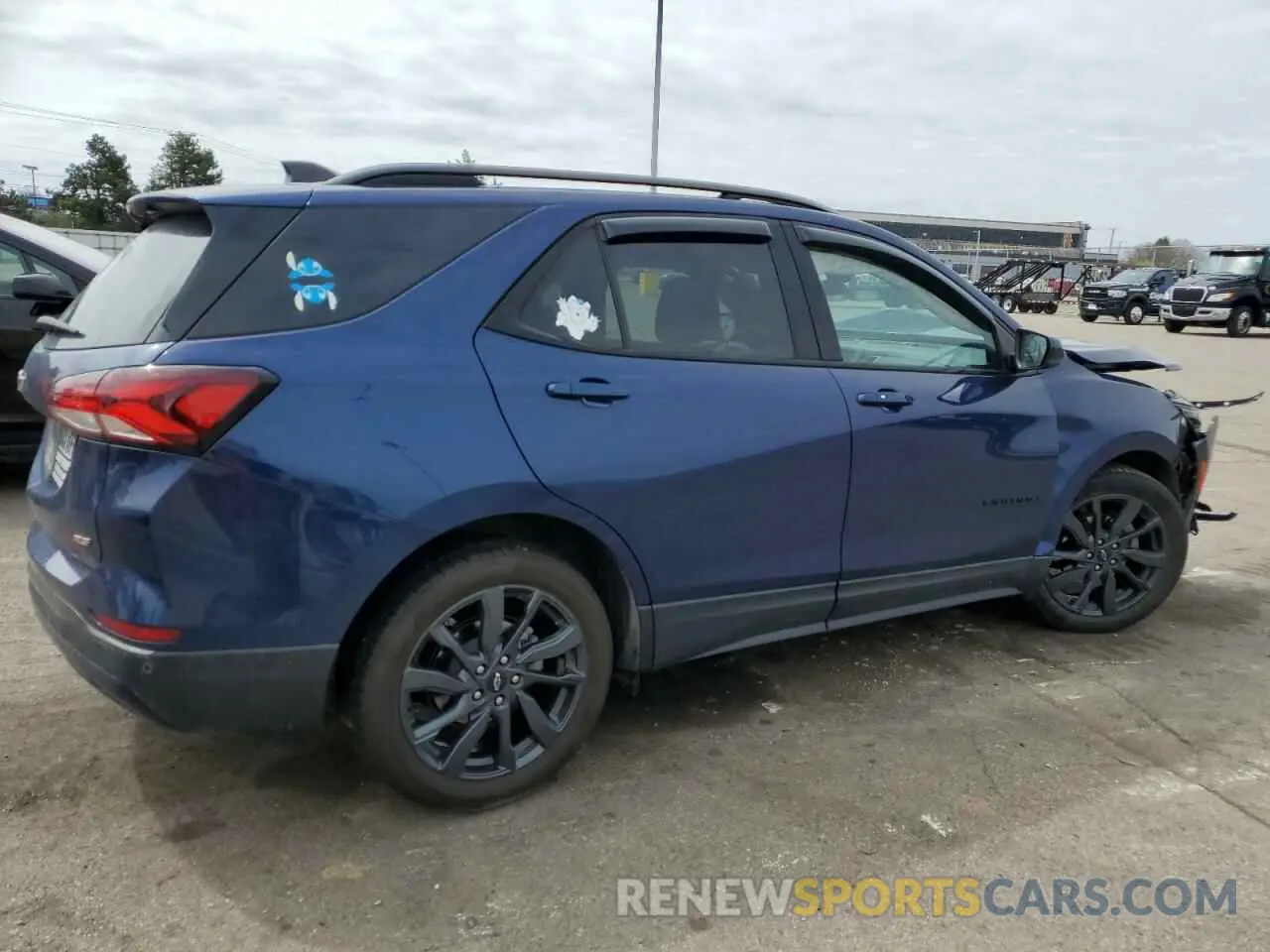 3 fotografías del automóvil dañado 3GNAXMEG2PL179336 CHEVROLET EQUINOX 2023