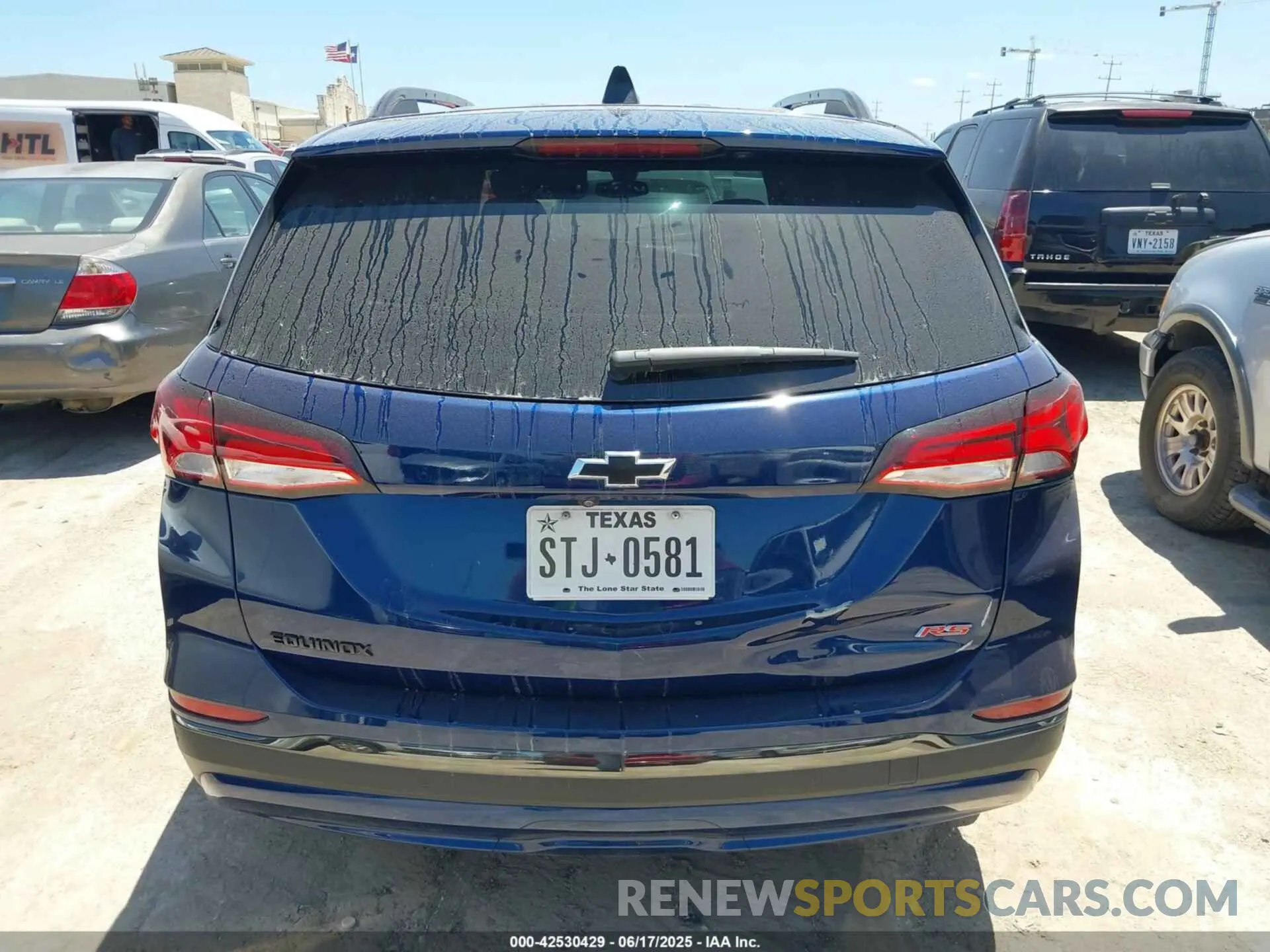 15 fotografías del automóvil dañado 3GNAXMEG4PL179855 CHEVROLET EQUINOX 2023
