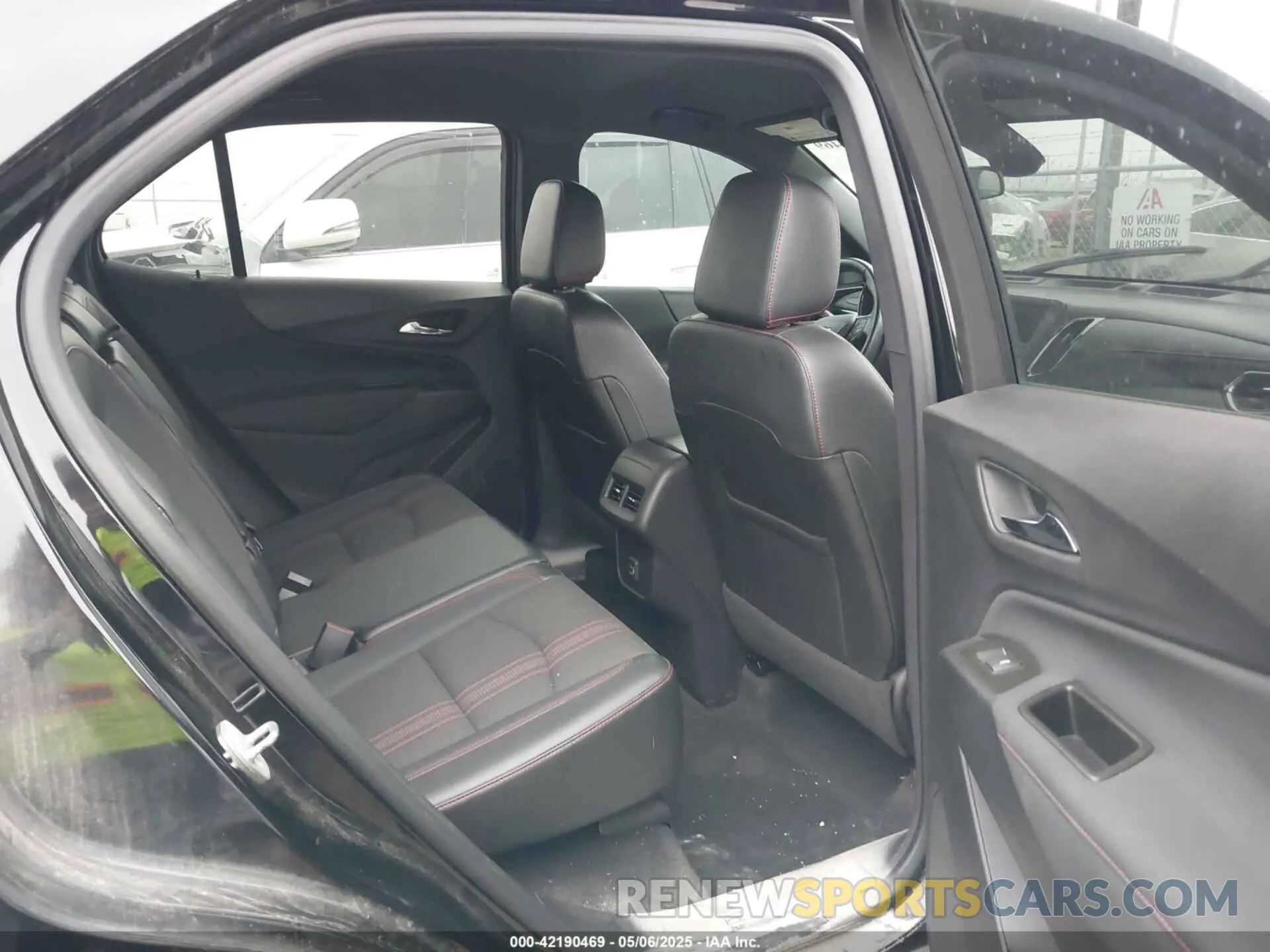 8 fotografías del automóvil dañado 3GNAXMEG5PL217867 CHEVROLET EQUINOX 2023
