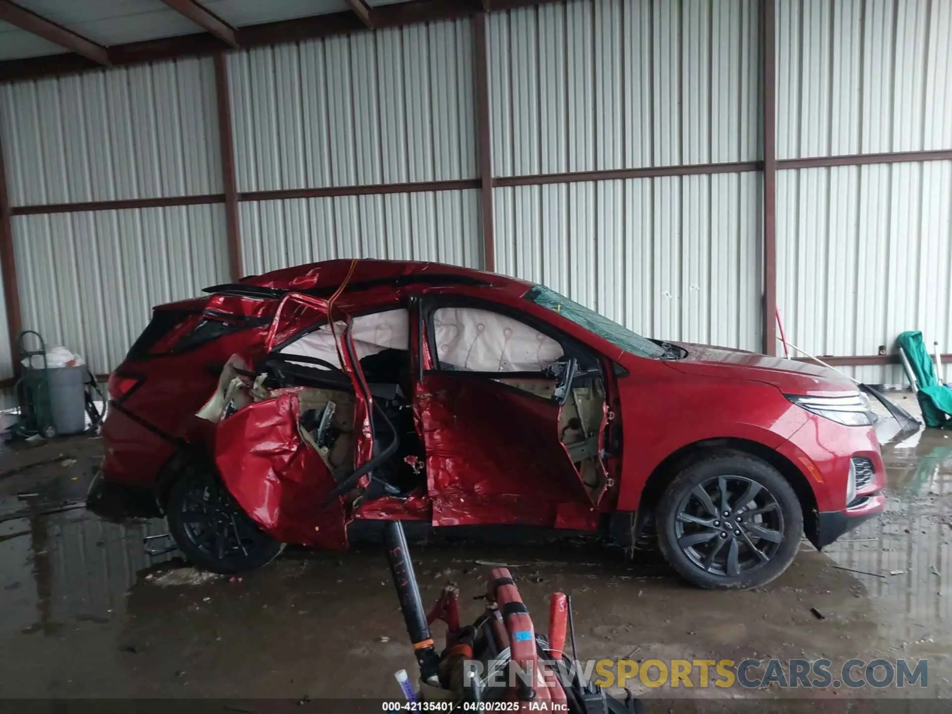 13 fotografías del automóvil dañado 3GNAXMEG5PS135773 CHEVROLET EQUINOX 2023