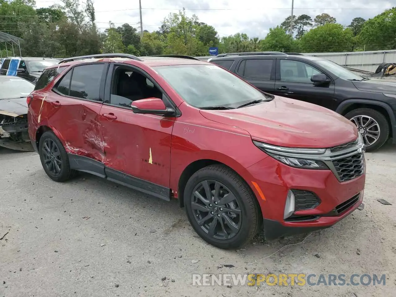 4 fotografías del automóvil dañado 3GNAXMEGXPL226645 CHEVROLET EQUINOX 2023