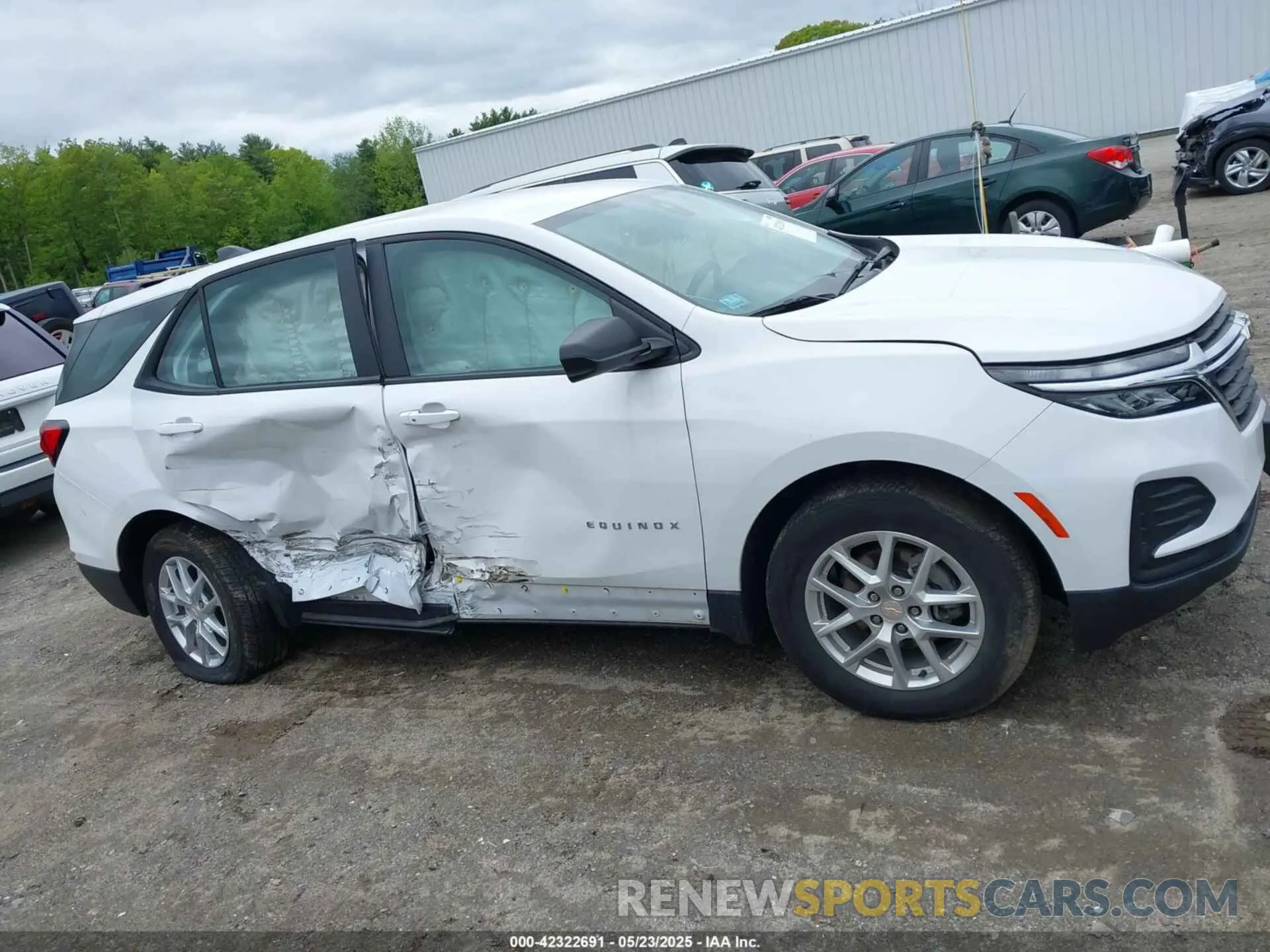 13 fotografías del automóvil dañado 3GNAXSEG1PL124784 CHEVROLET EQUINOX 2023