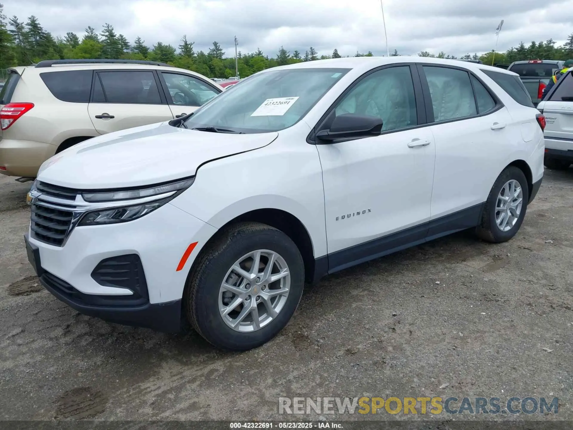 2 fotografías del automóvil dañado 3GNAXSEG1PL124784 CHEVROLET EQUINOX 2023