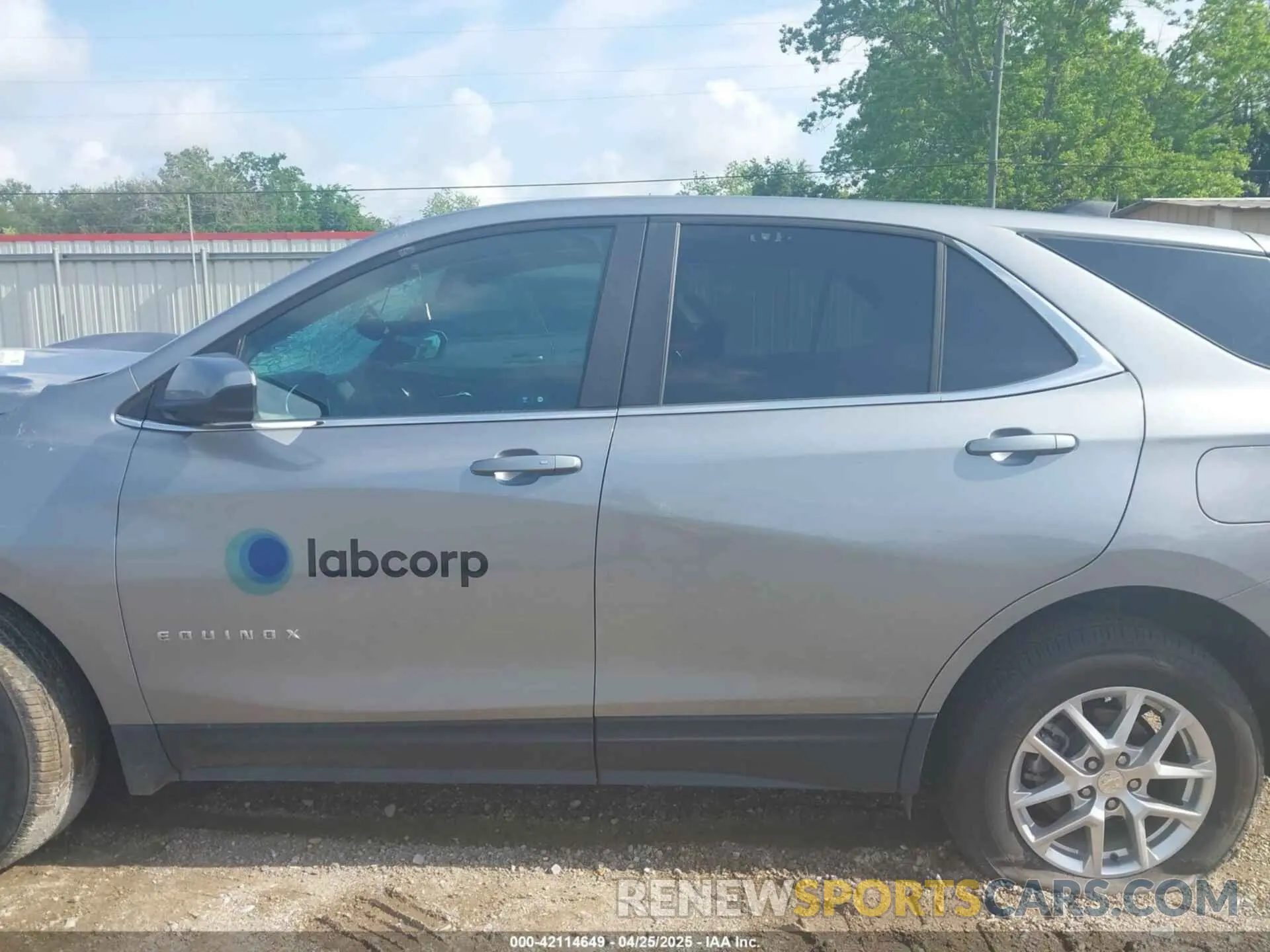 14 fotografías del automóvil dañado 3GNAXTEG0PL263942 CHEVROLET EQUINOX 2023