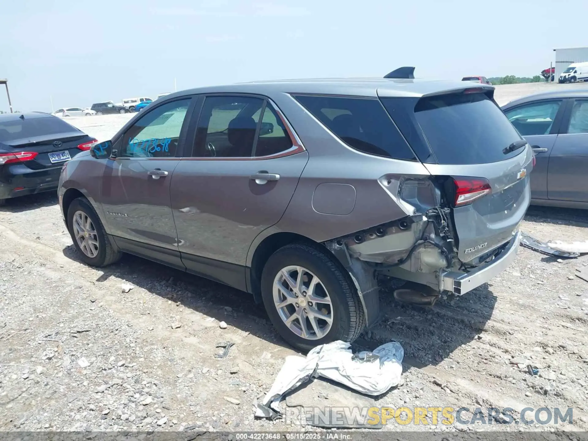 14 fotografías del automóvil dañado 3GNAXTEG0PS187015 CHEVROLET EQUINOX 2023