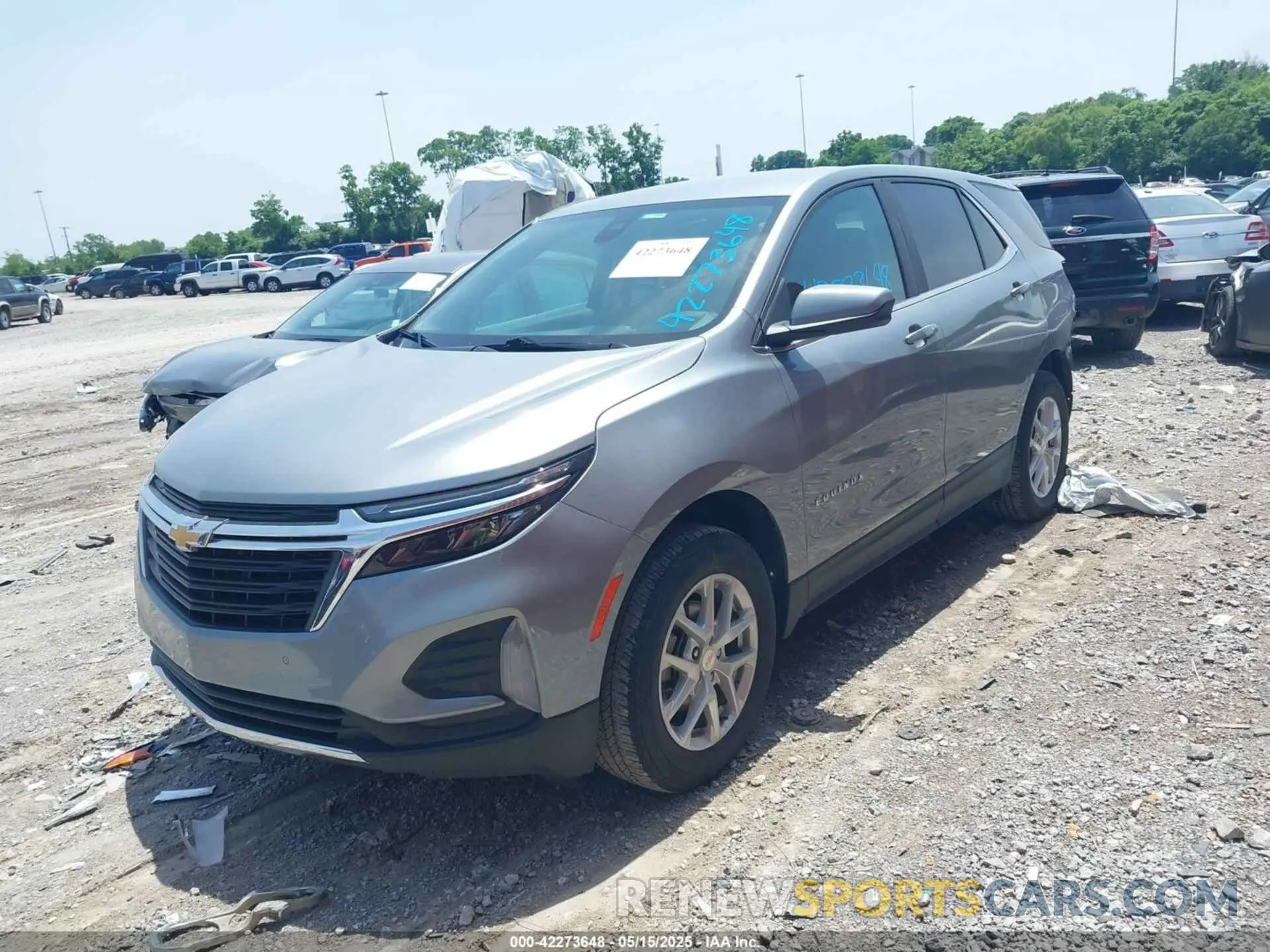 2 fotografías del automóvil dañado 3GNAXTEG0PS187015 CHEVROLET EQUINOX 2023