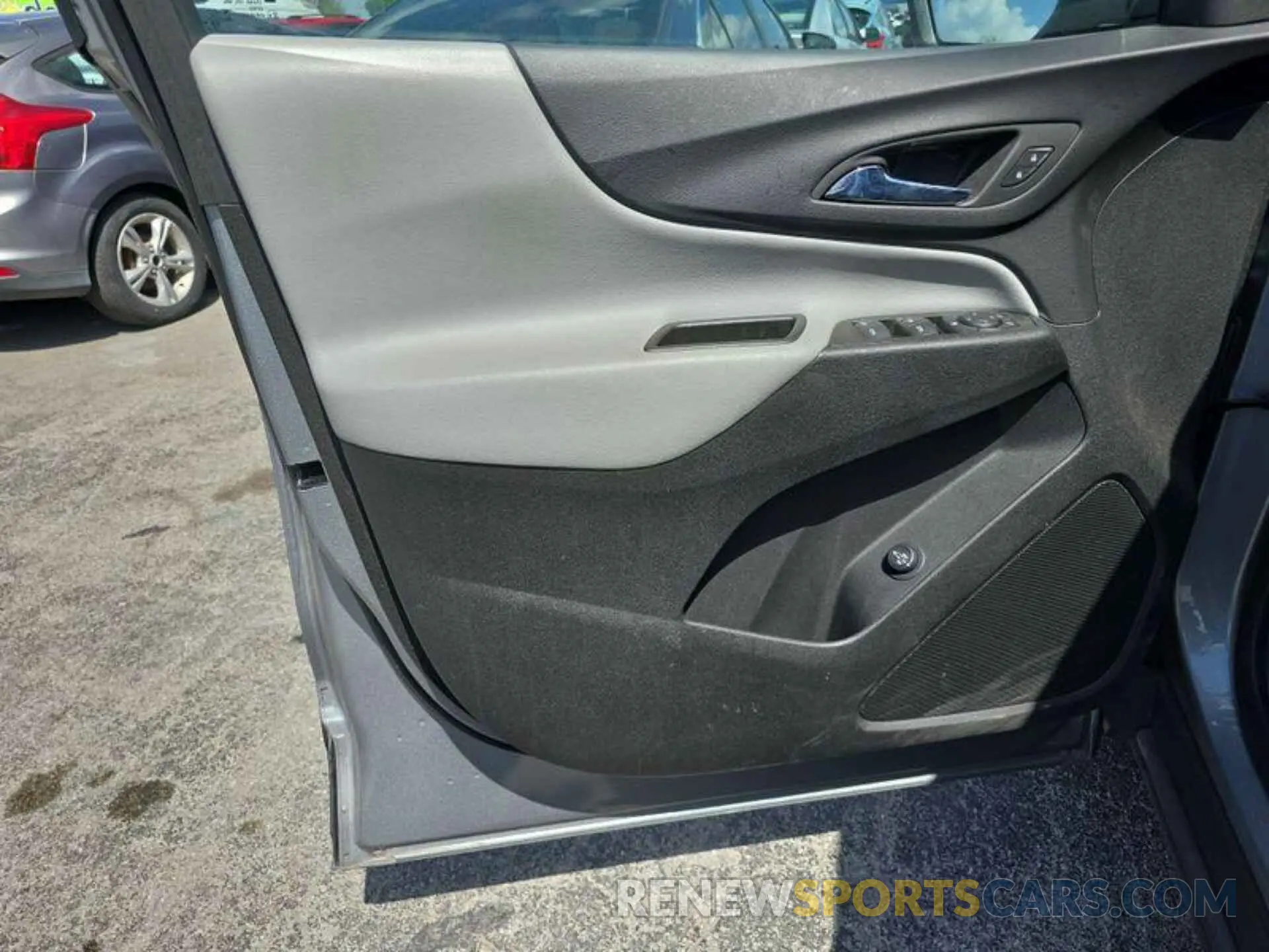 17 fotografías del automóvil dañado 3GNAXTEG1PL252366 CHEVROLET EQUINOX 2023