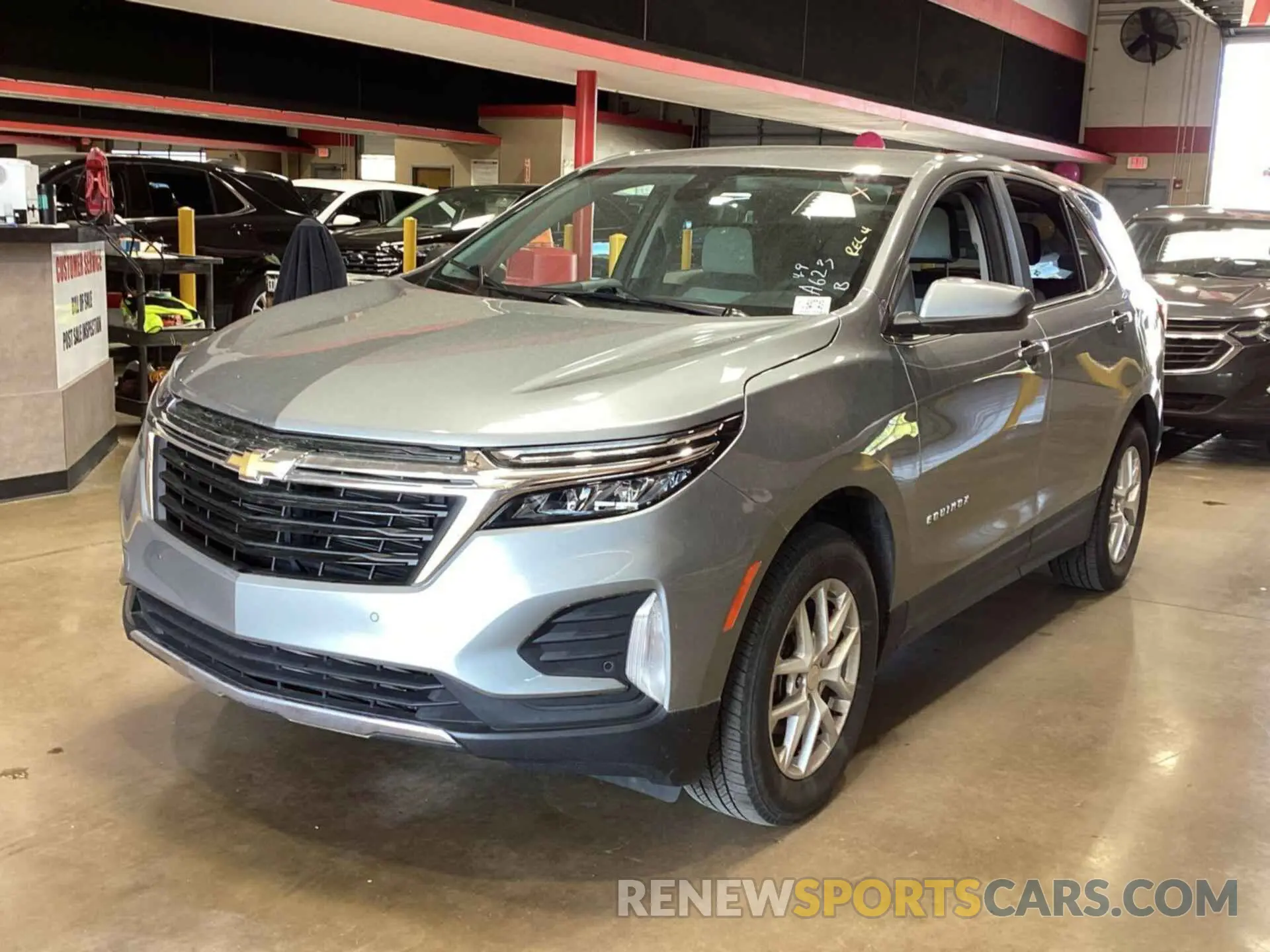 4 fotografías del automóvil dañado 3GNAXTEG1PS208633 CHEVROLET EQUINOX 2023
