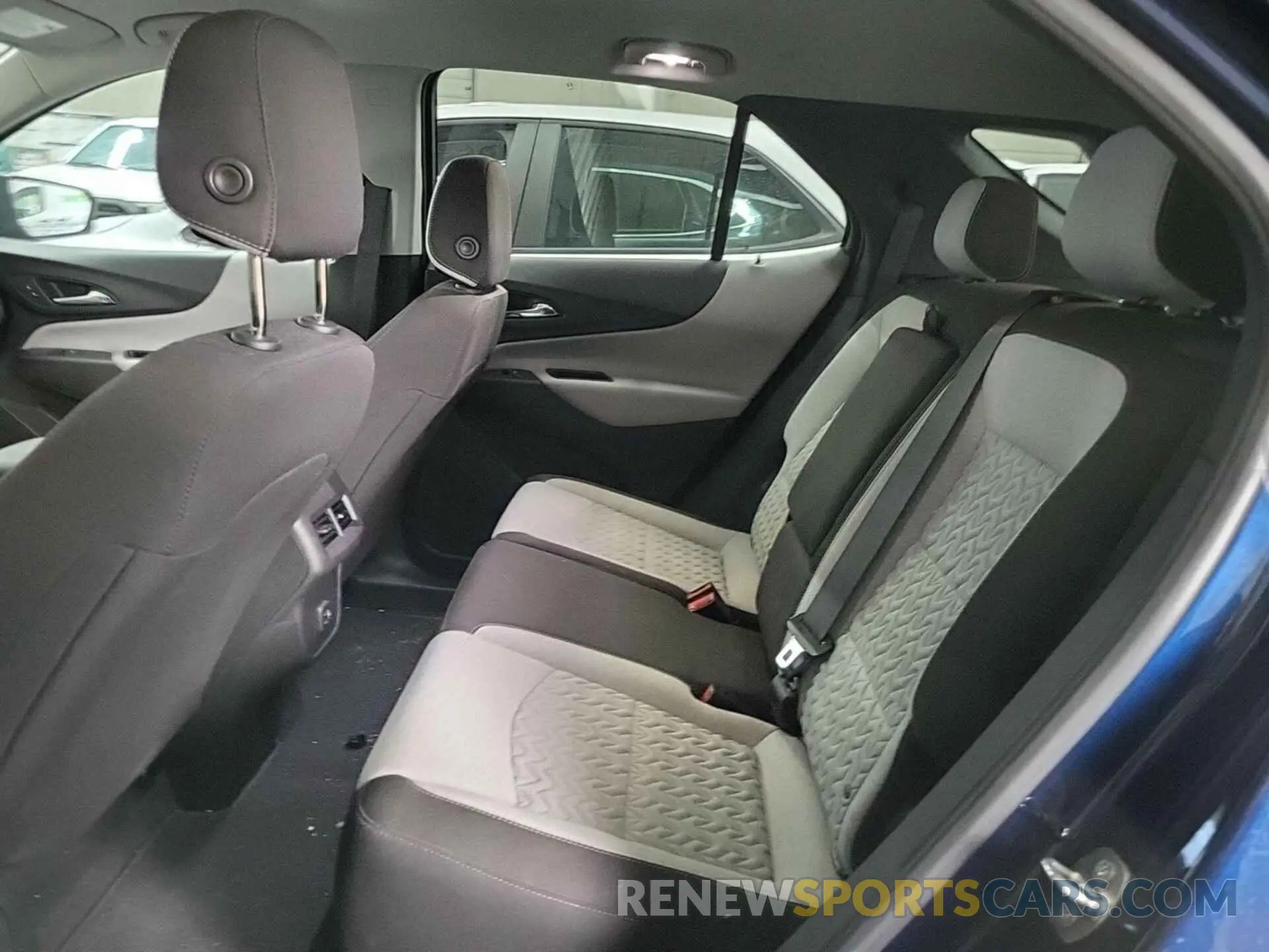 21 fotografías del automóvil dañado 3GNAXTEG2PS112896 CHEVROLET EQUINOX 2023