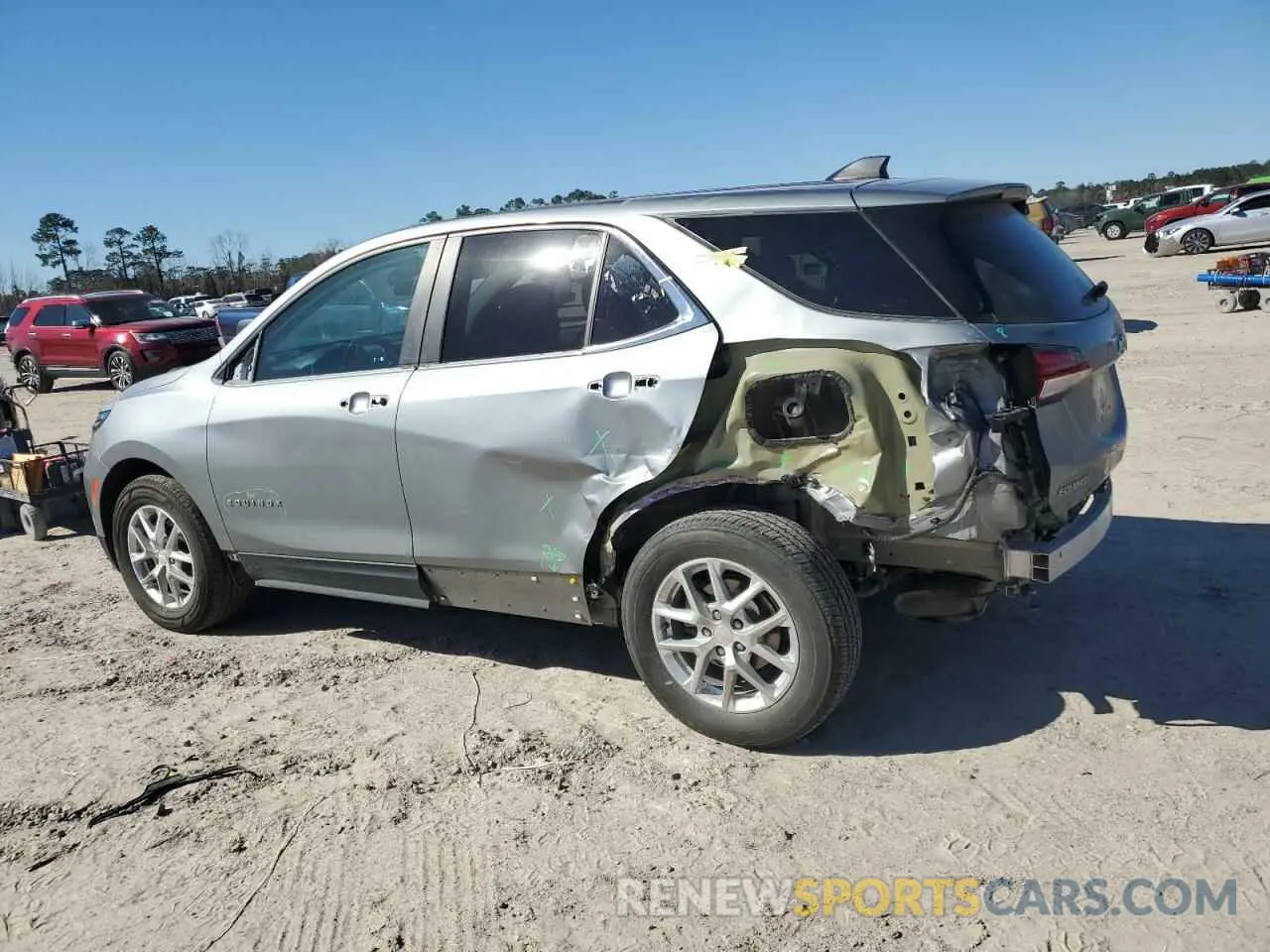 2 fotografías del automóvil dañado 3GNAXTEG2PS209239 CHEVROLET EQUINOX 2023