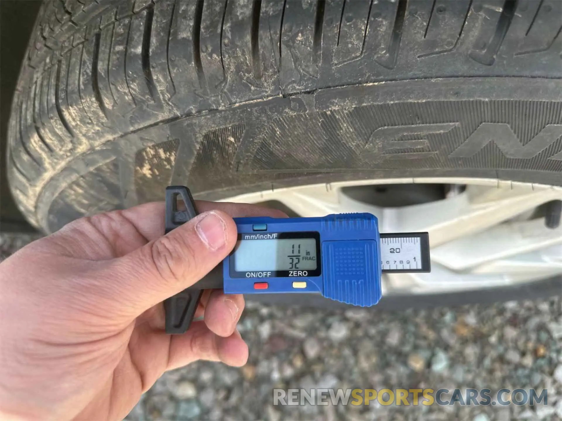 11 fotografías del automóvil dañado 3GNAXTEG2PS211881 CHEVROLET EQUINOX 2023