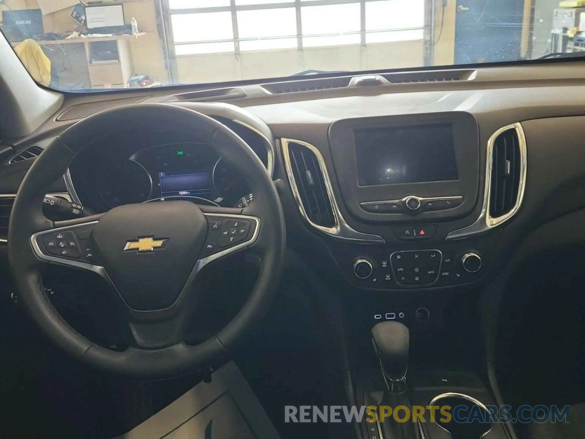 21 fotografías del automóvil dañado 3GNAXTEG3PL112996 CHEVROLET EQUINOX 2023
