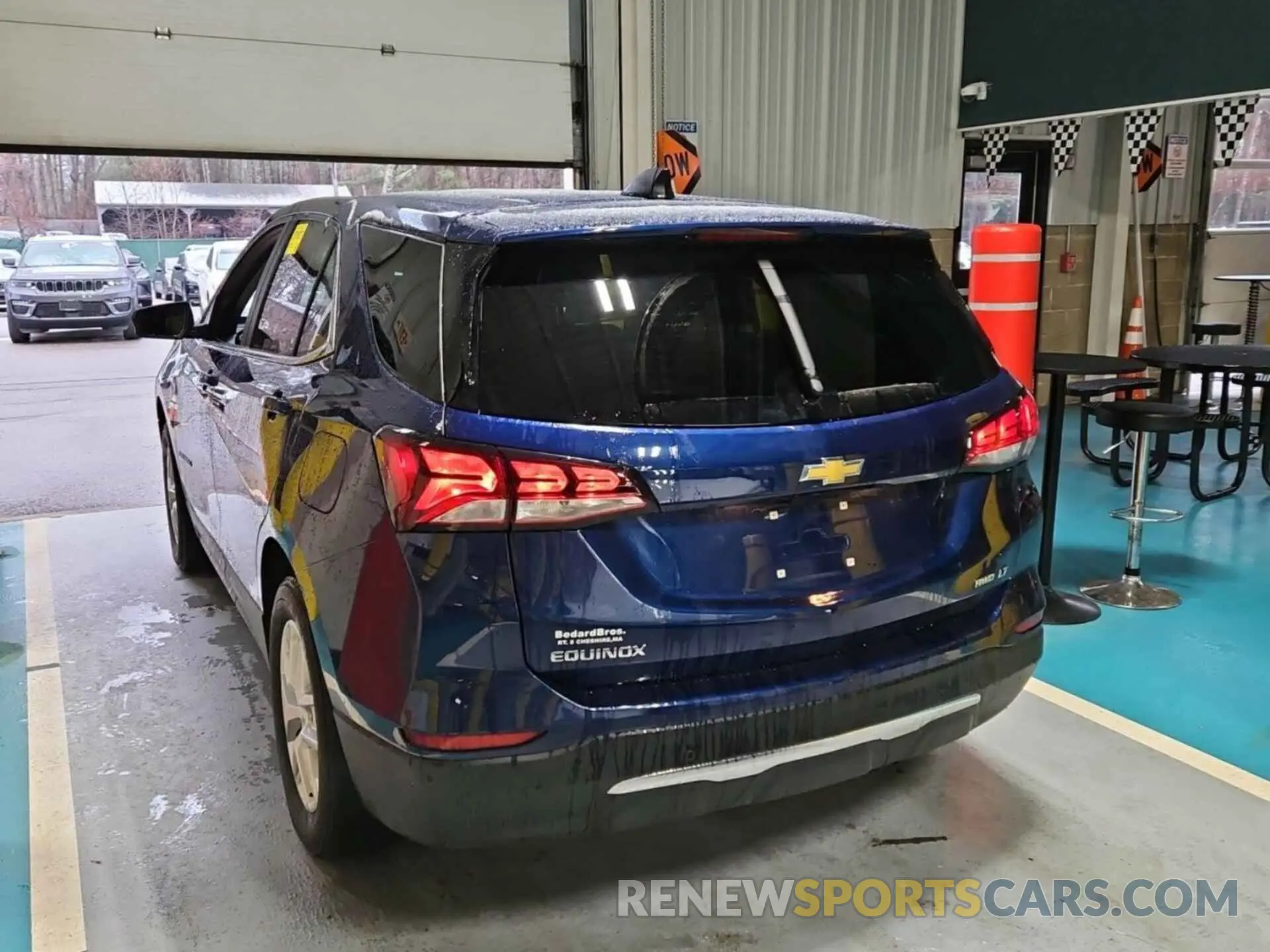 10 fotografías del automóvil dañado 3GNAXTEG3PL181932 CHEVROLET EQUINOX 2023