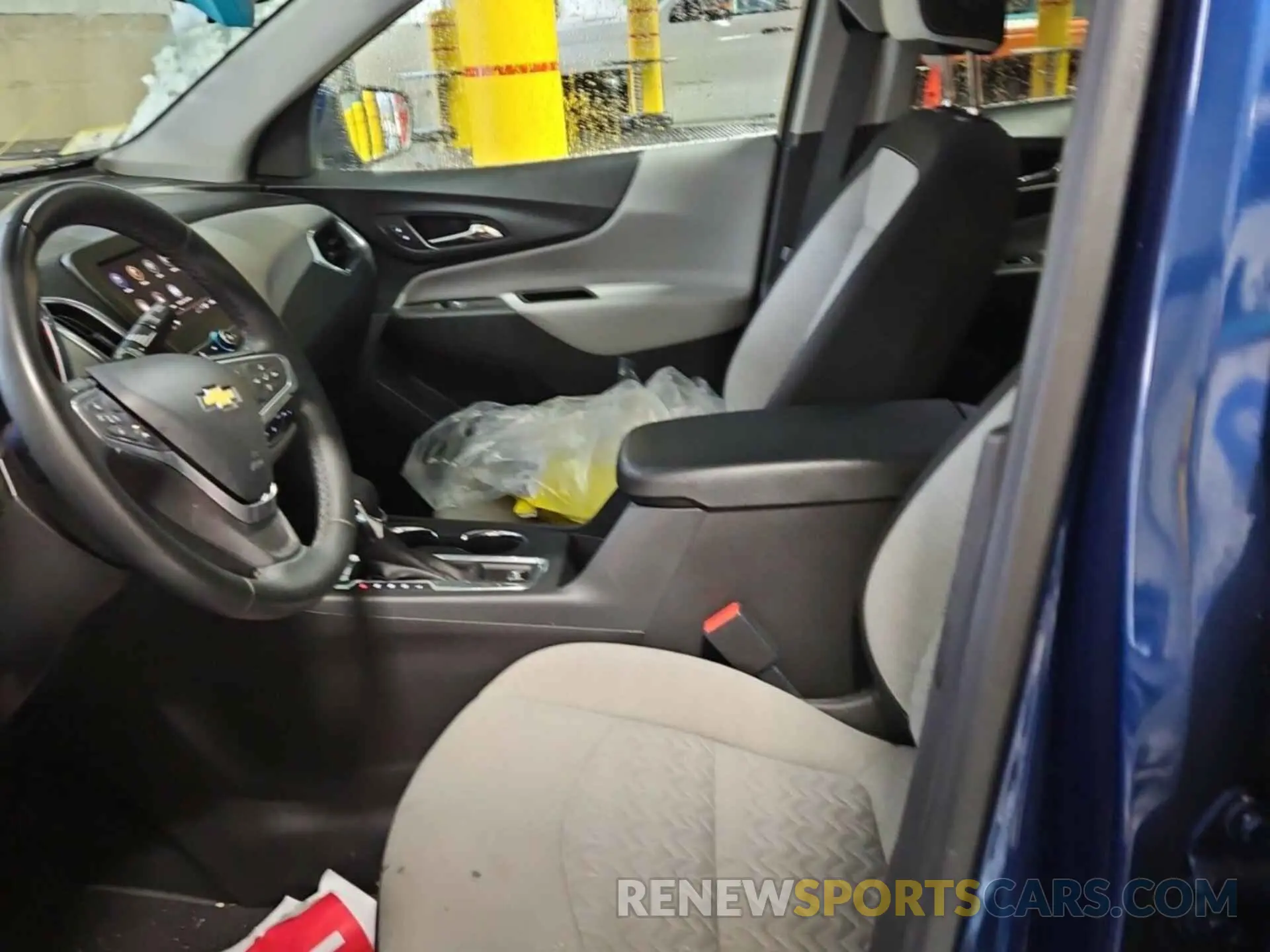 4 fotografías del automóvil dañado 3GNAXTEG3PL181932 CHEVROLET EQUINOX 2023