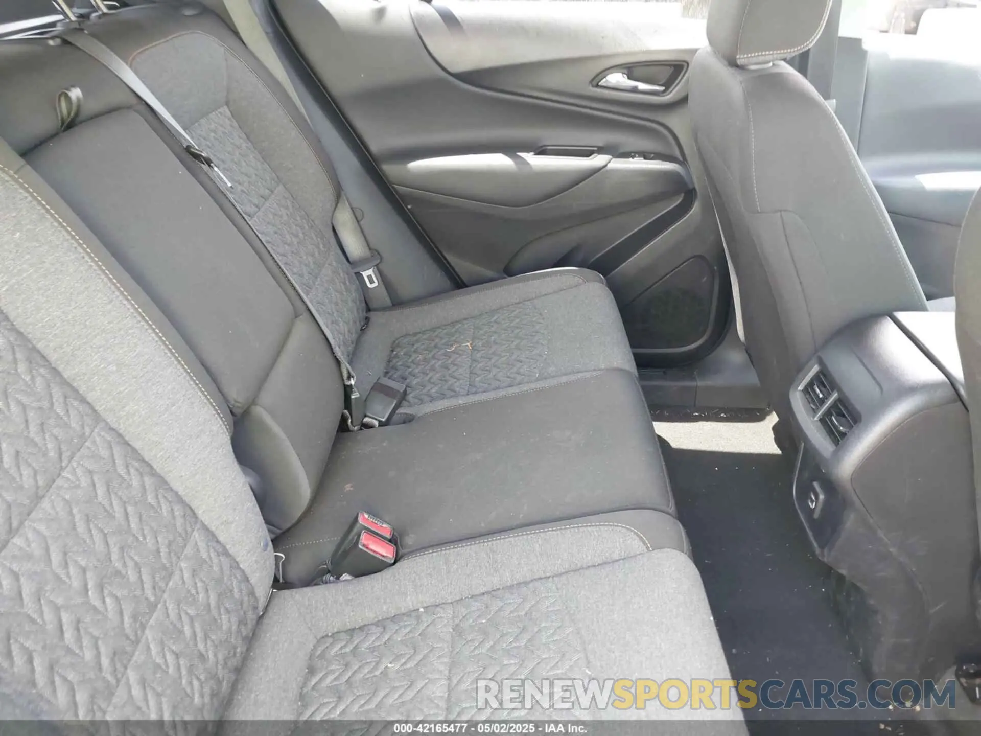 8 fotografías del automóvil dañado 3GNAXTEG3PL251400 CHEVROLET EQUINOX 2023