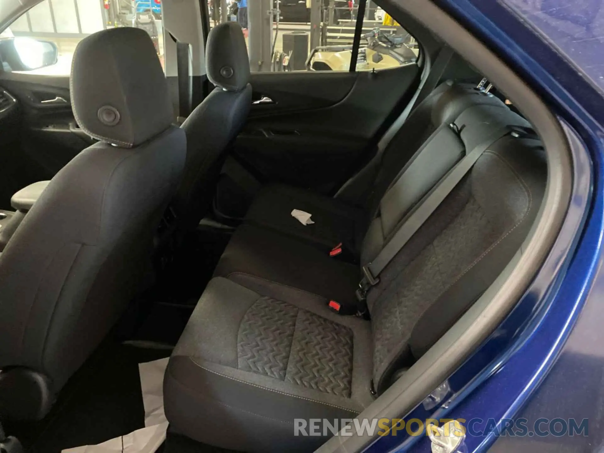2 fotografías del automóvil dañado 3GNAXTEG4PL113218 CHEVROLET EQUINOX 2023