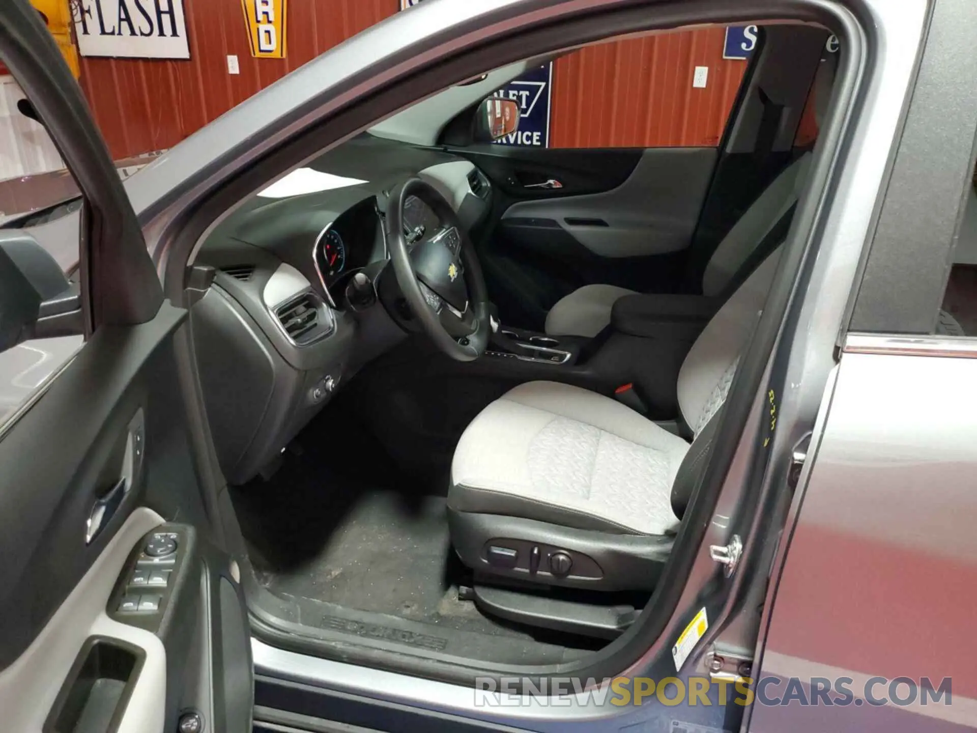 17 fotografías del automóvil dañado 3GNAXTEG4PS208562 CHEVROLET EQUINOX 2023