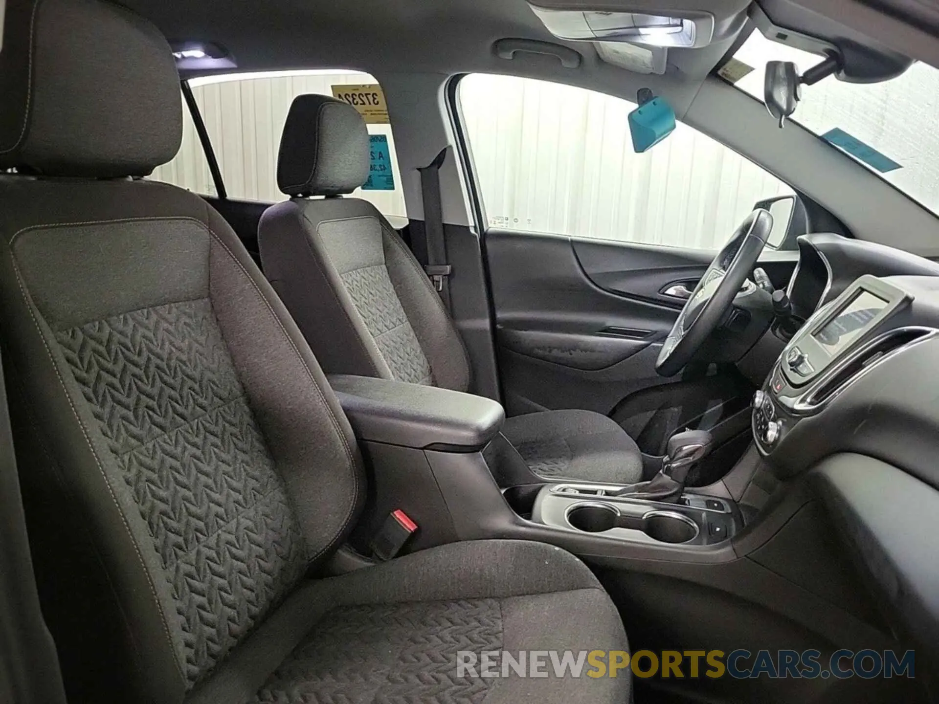 46 fotografías del automóvil dañado 3GNAXTEG6PL252993 CHEVROLET EQUINOX 2023