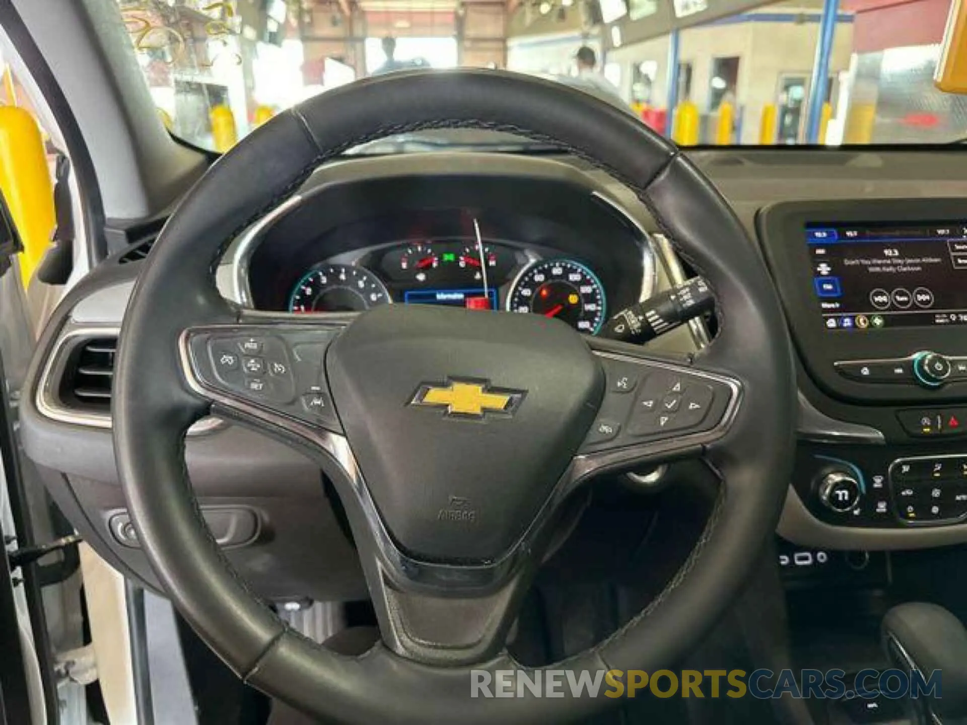 12 fotografías del automóvil dañado 3GNAXTEG7PS209091 CHEVROLET EQUINOX 2023