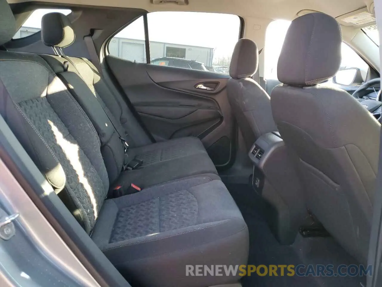 10 fotografías del automóvil dañado 3GNAXTEG9PL264409 CHEVROLET EQUINOX 2023
